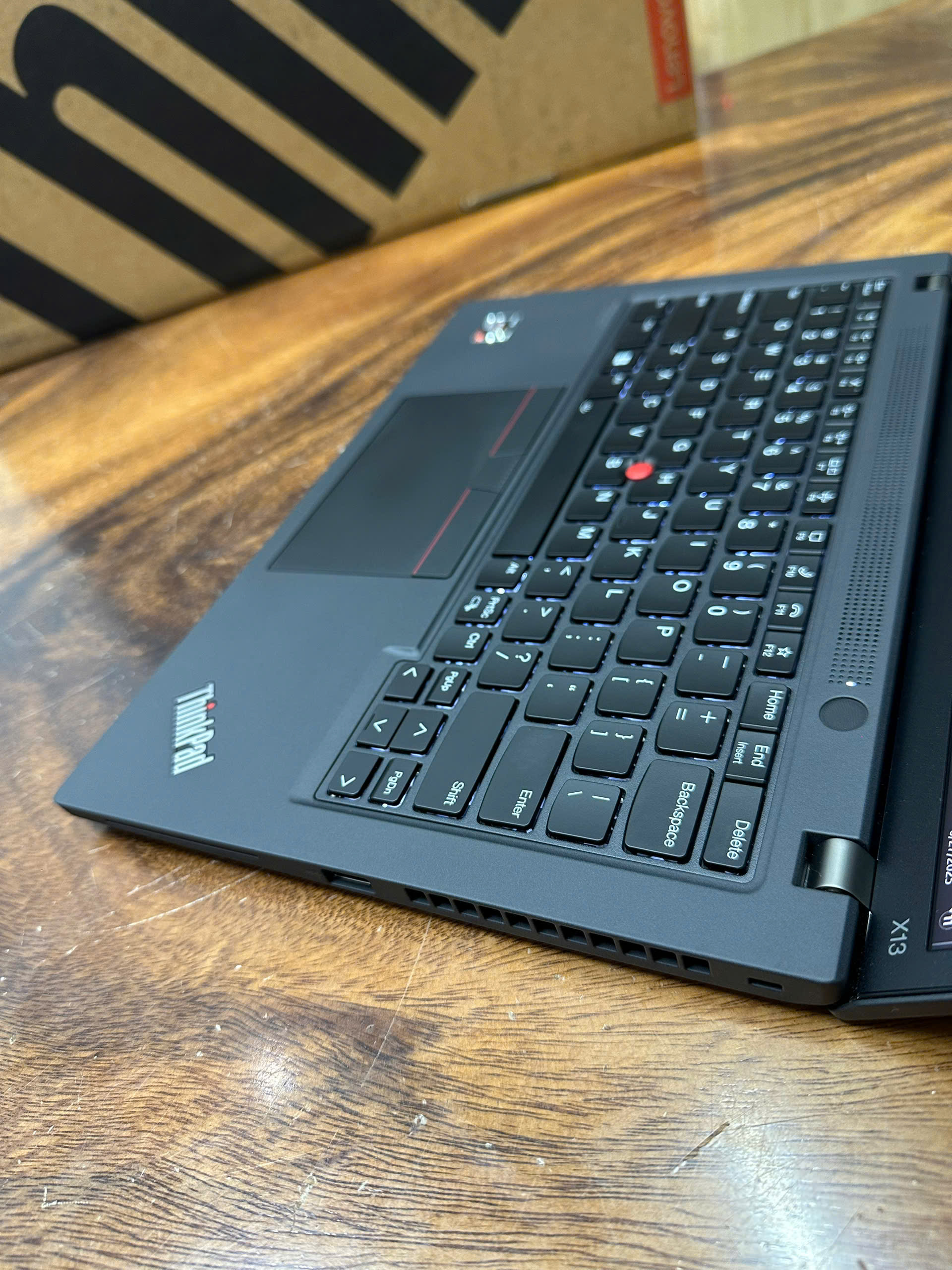 Thinkpad X13 Gen 3 Core I7 (2)