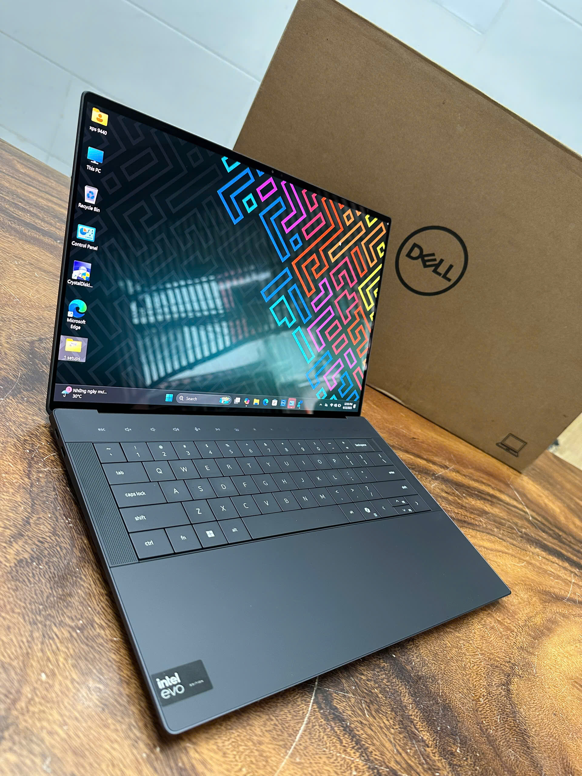 Dell Xps 9440 Oled (2)