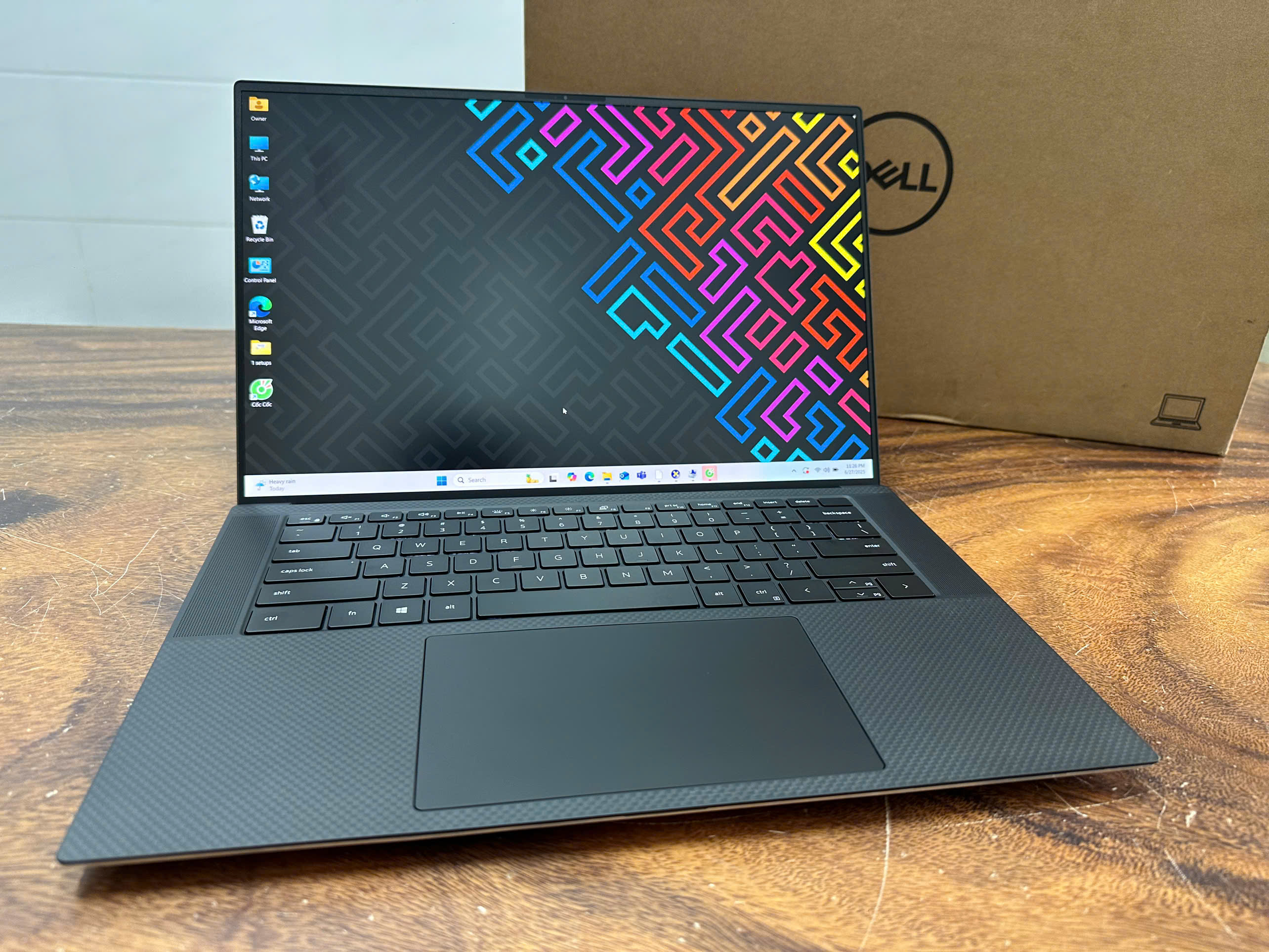Dell Xps 9500 (5)