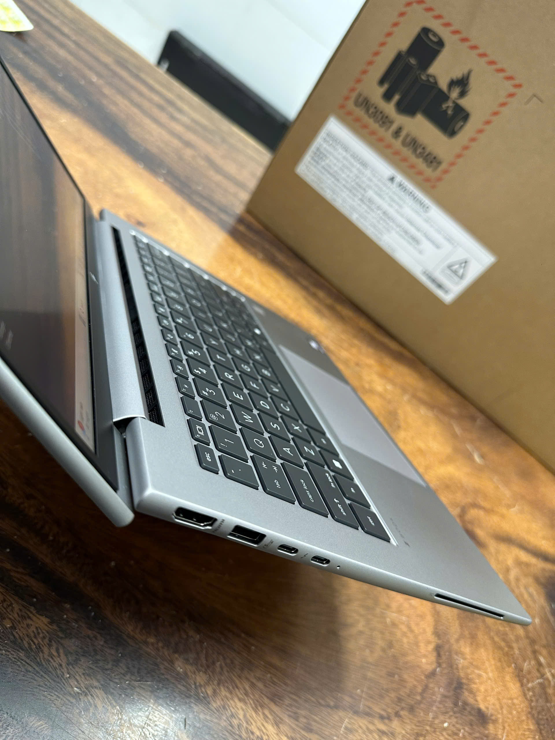 Hp Zbook Firefly 14 G11 (1)