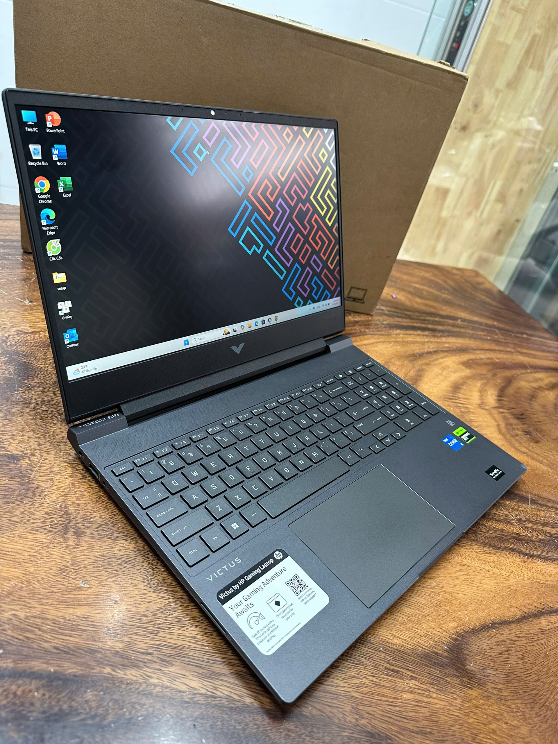 Hp Victus 15 (2)