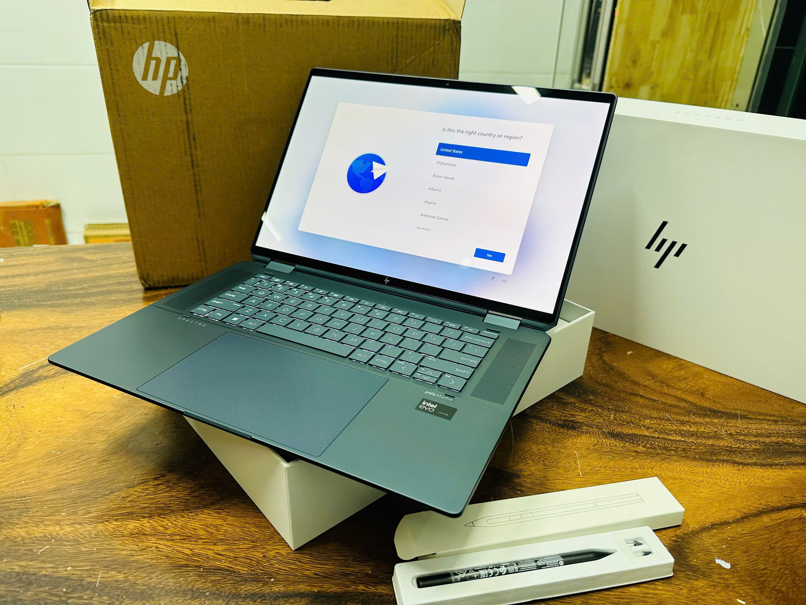 Hp Spectre X360 16 Aa0047nr (2)