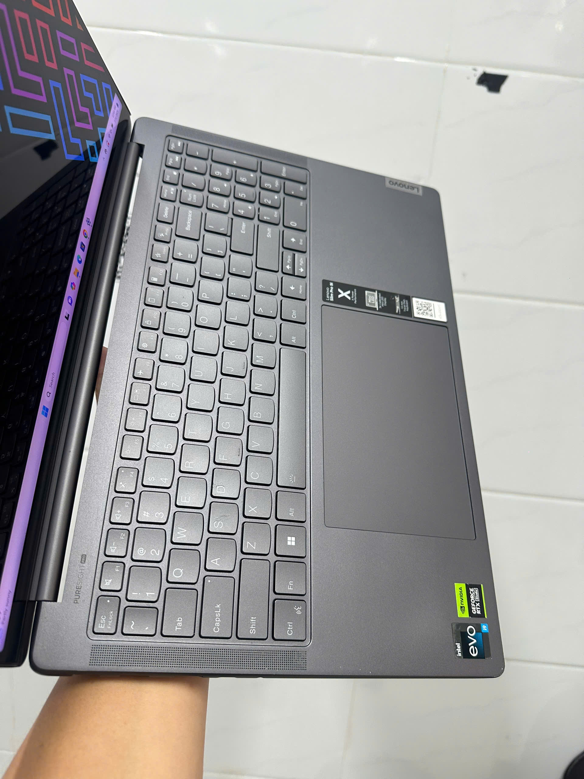 Lenovo Slim Pro 9i (4)