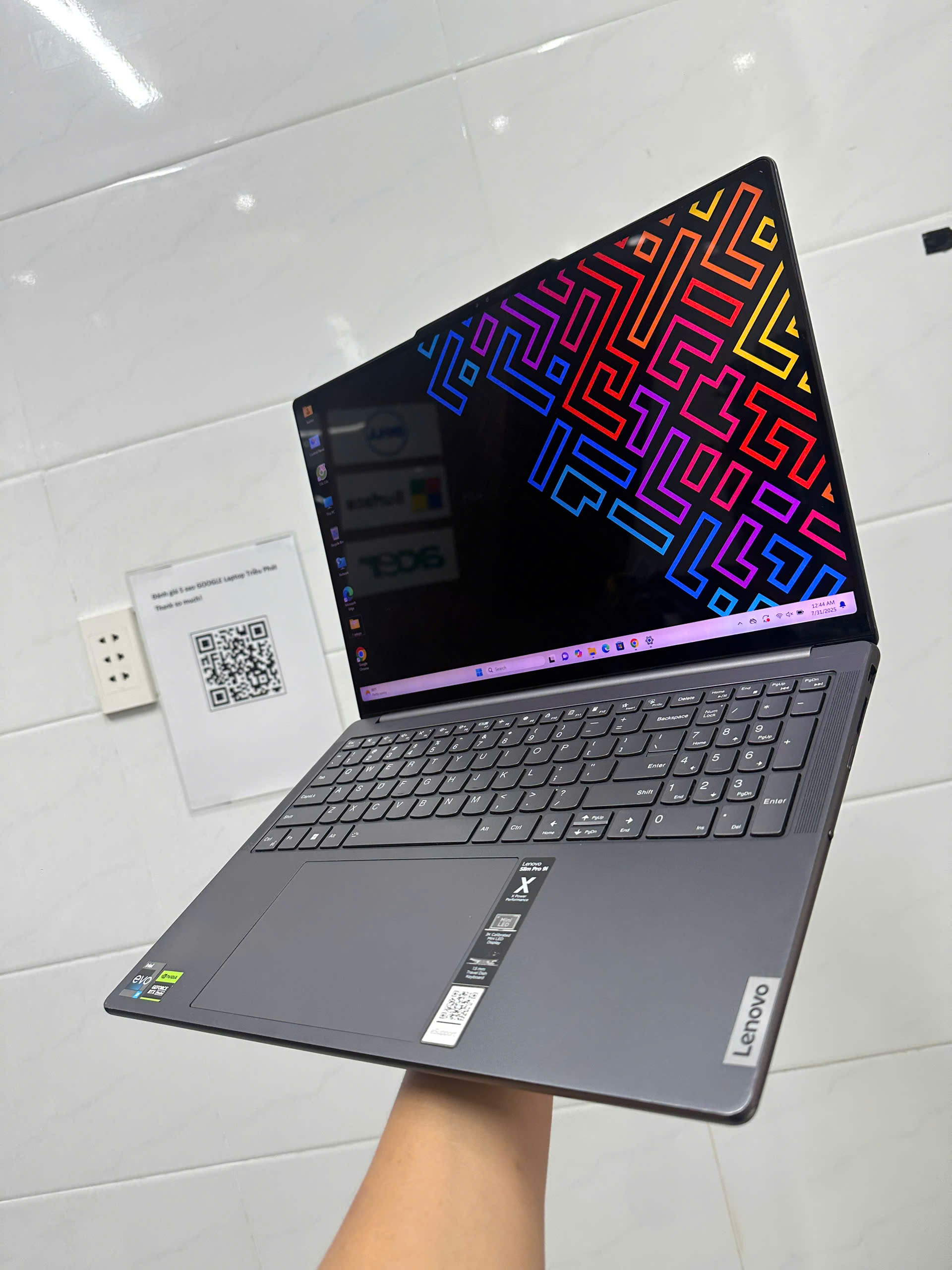 Lenovo Slim Pro 9i (5)