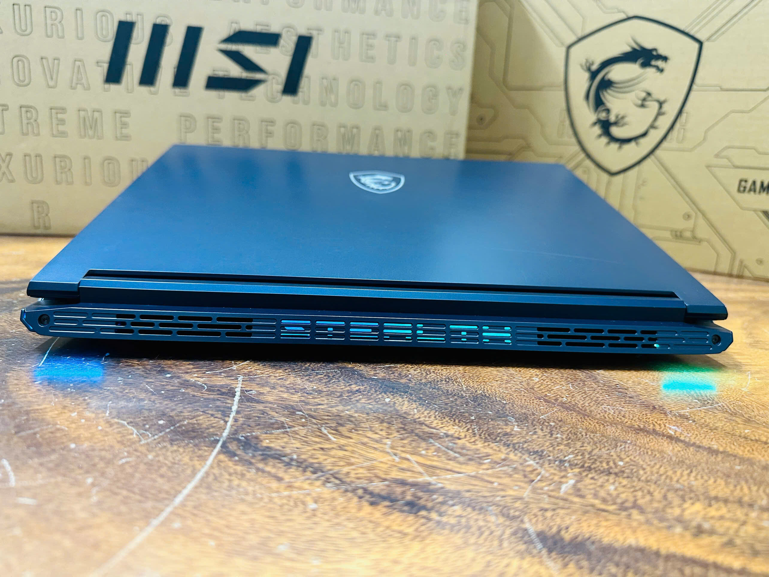 Msi Stealth 14 Ai Studio A1vg (2)