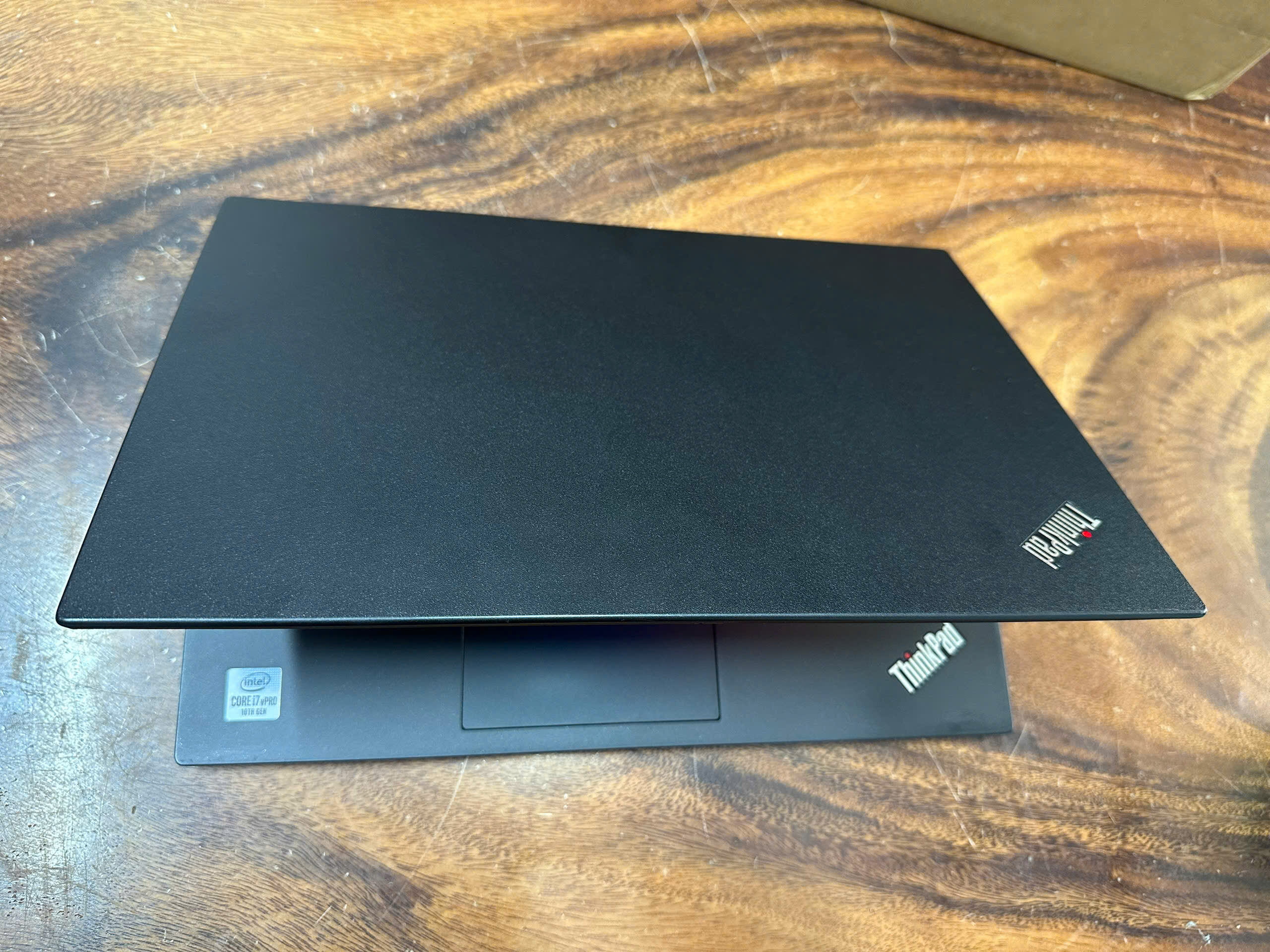 Thinkpad T14s 4k (5)