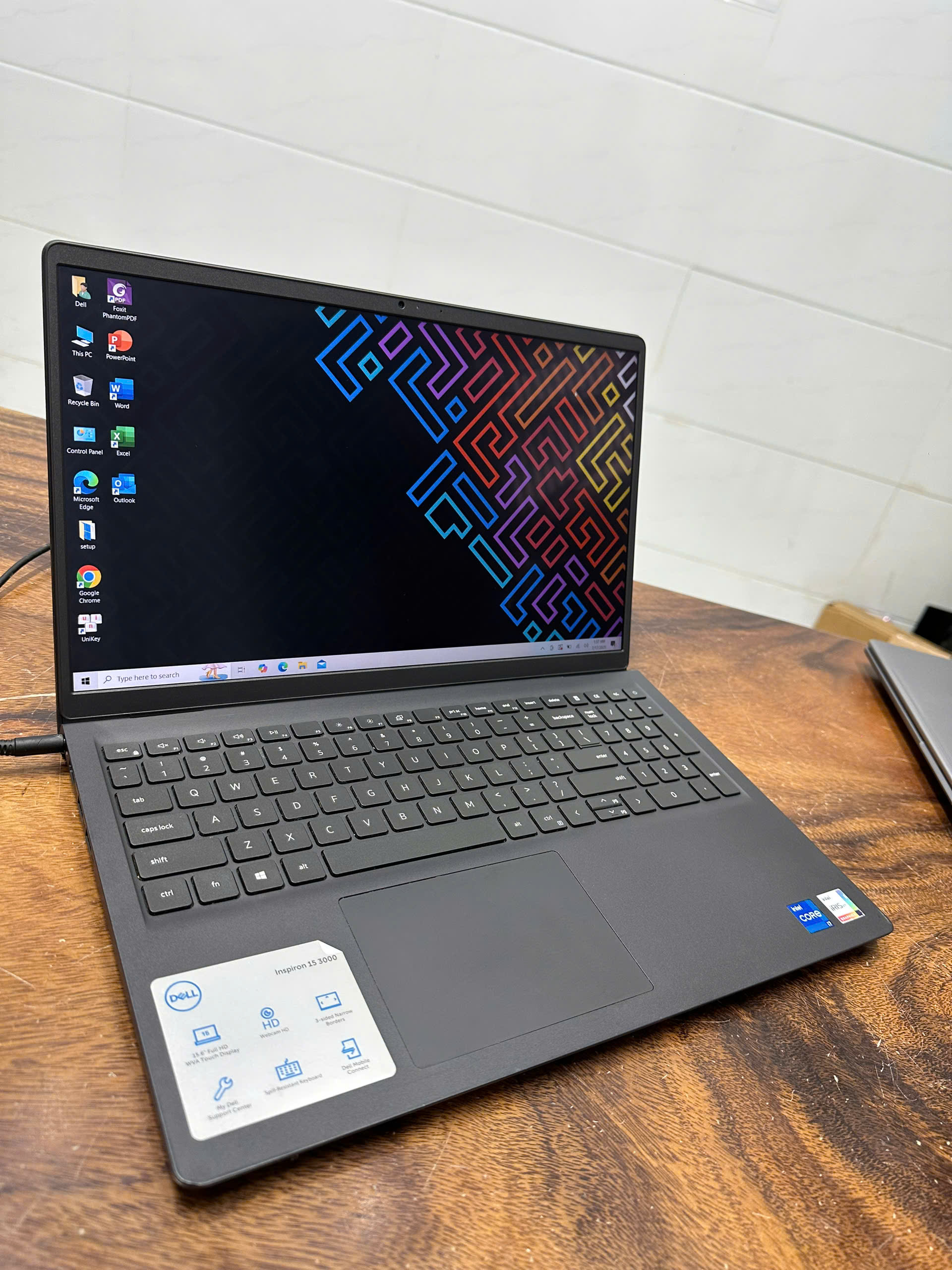 Dell Inspirion 3511 Core I7 (1)