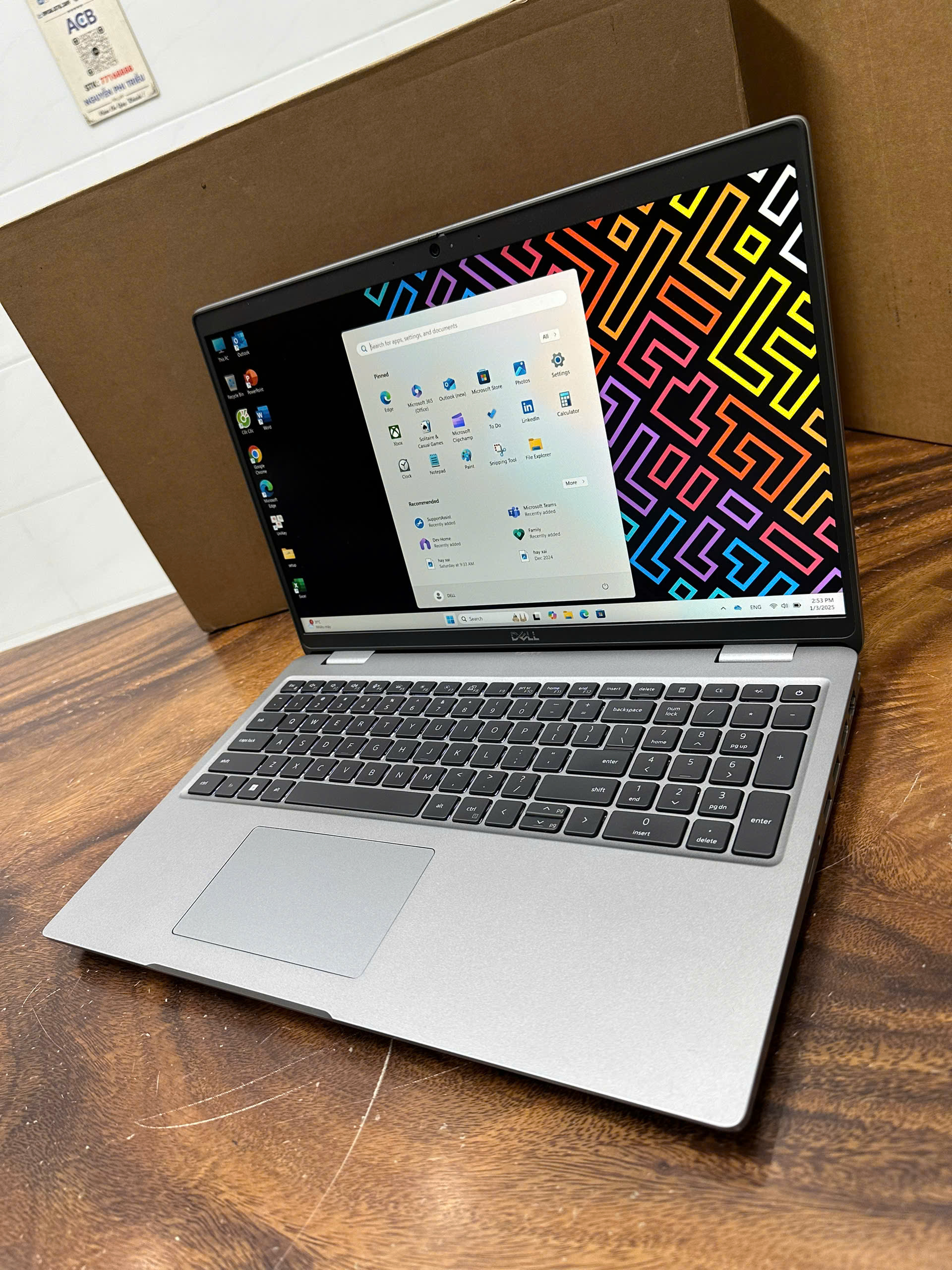 Dell Precision 3581 Core I9 (5)