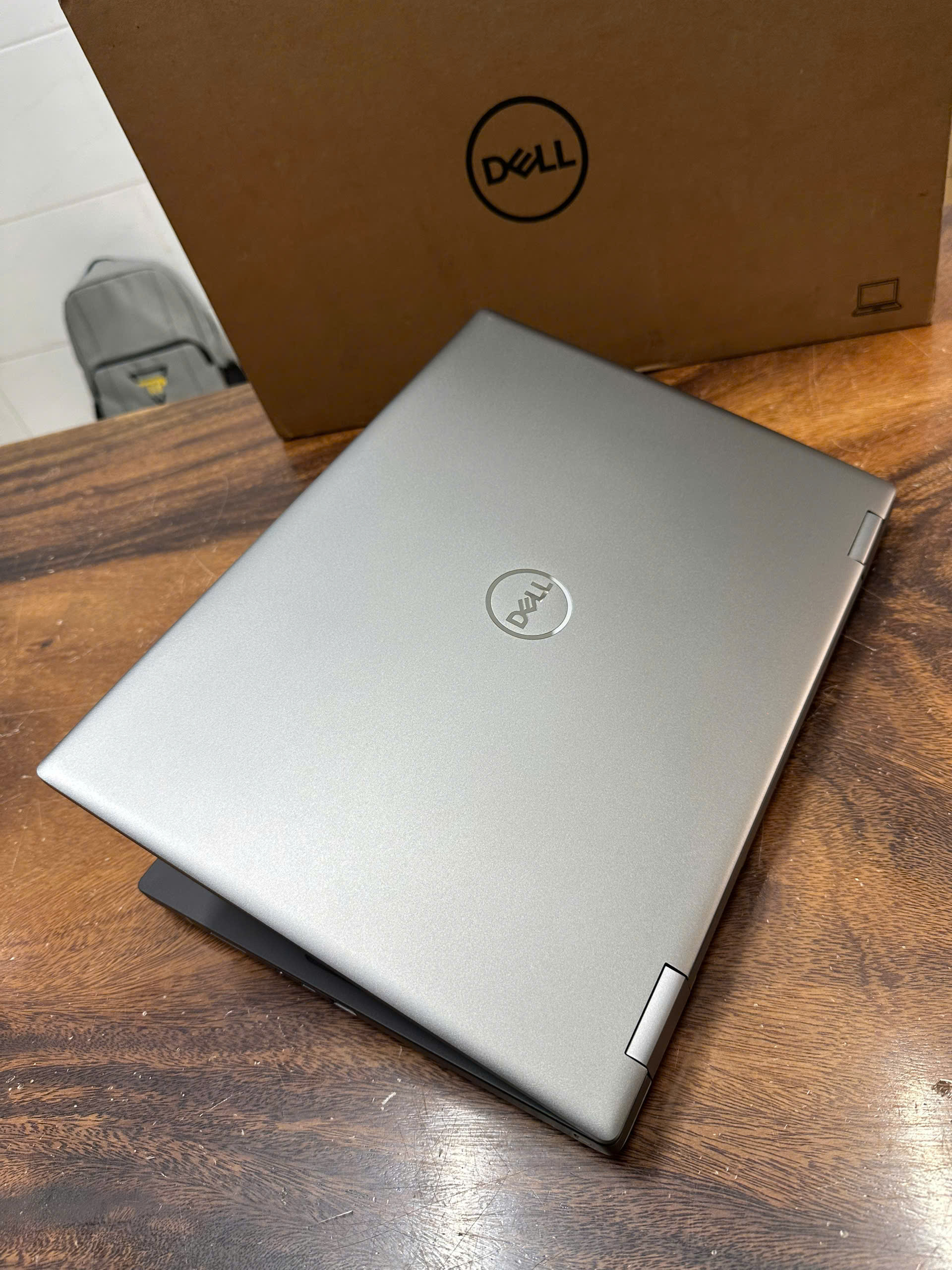 Dell Precision 7680 New (8)