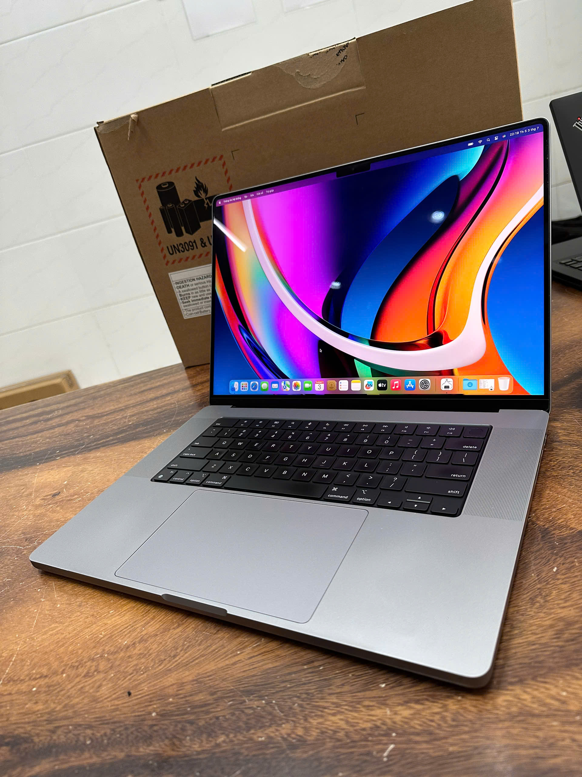 Macbook Pro 16 90 (2)