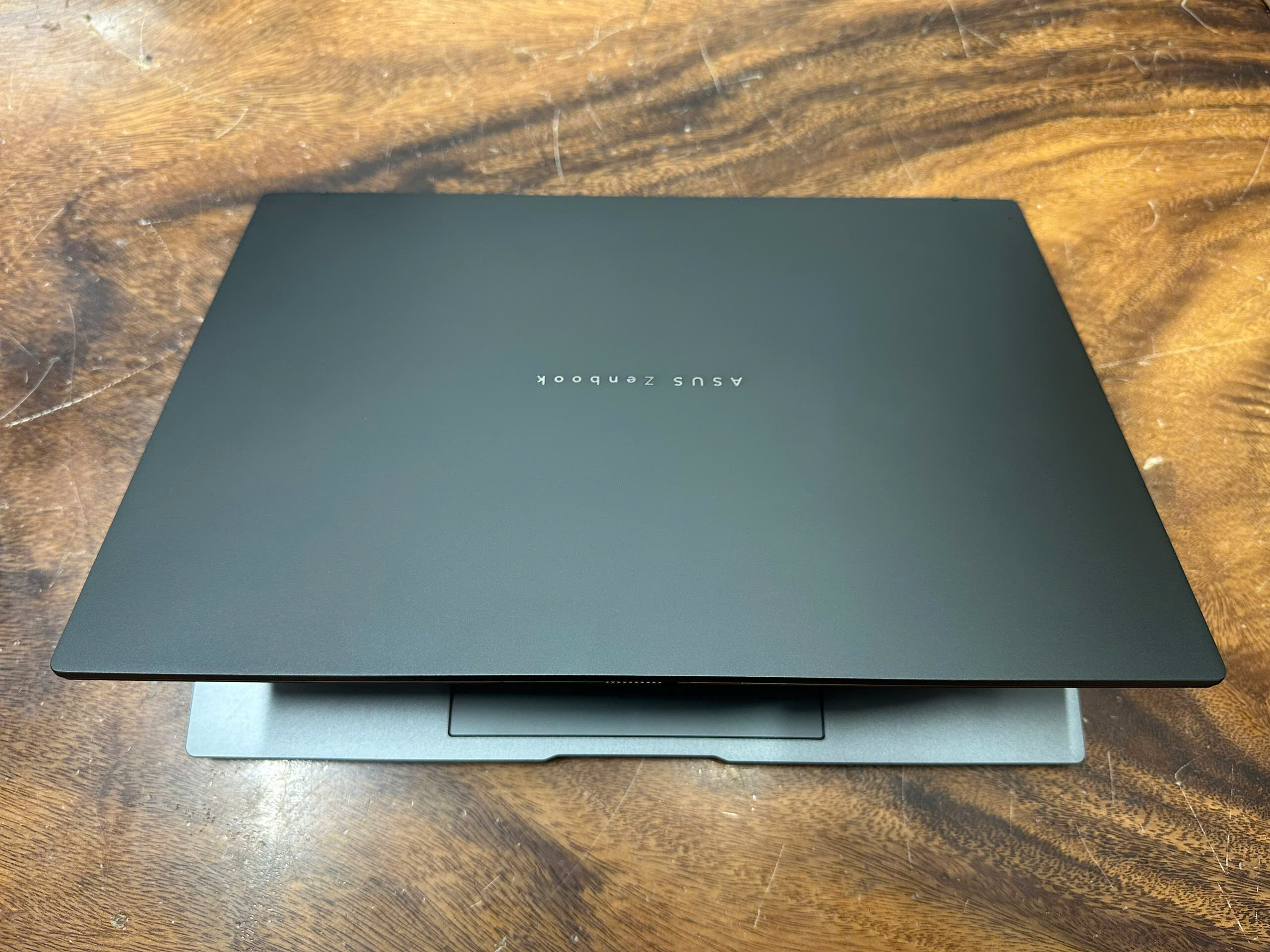 Asus Zenbook 14 Ux3405ca (10)