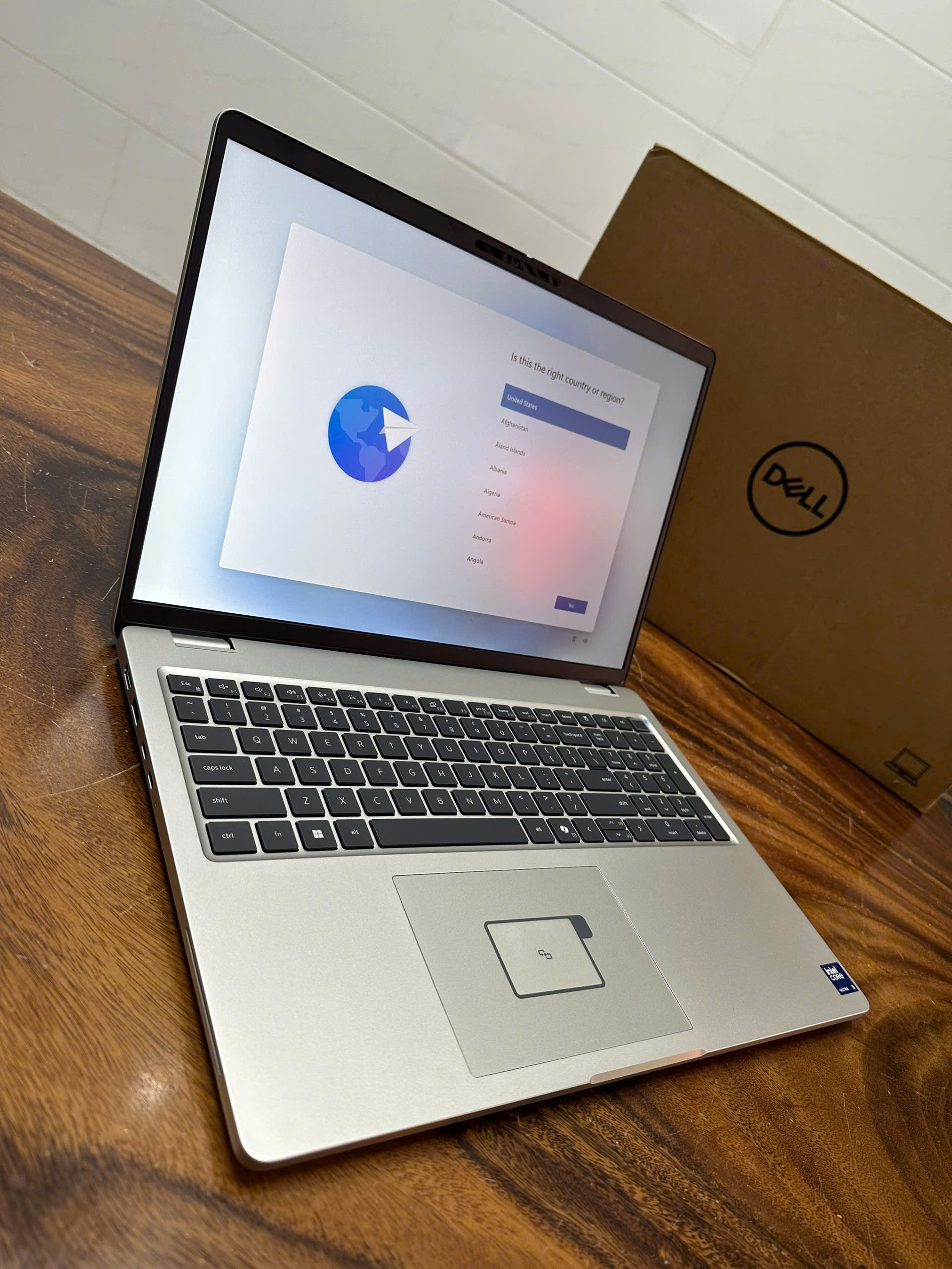 Dell Pro 16 Plus Pb16250 (3)