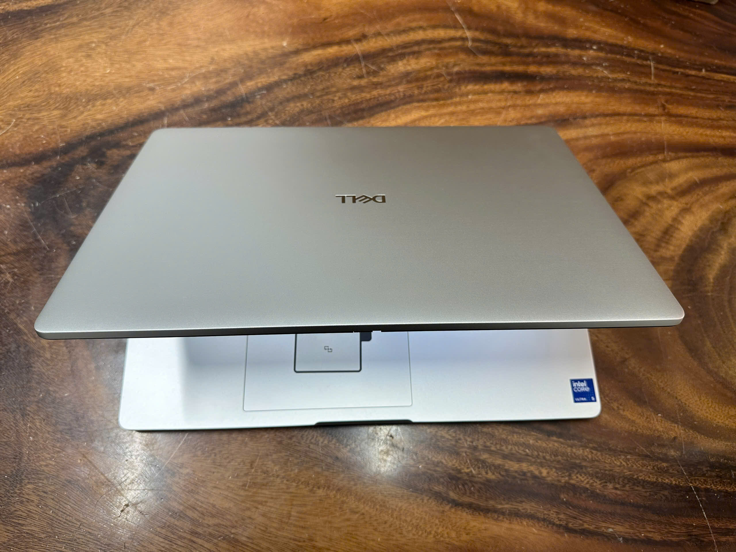 Dell Pro 16 Plus Pb16250 (5)