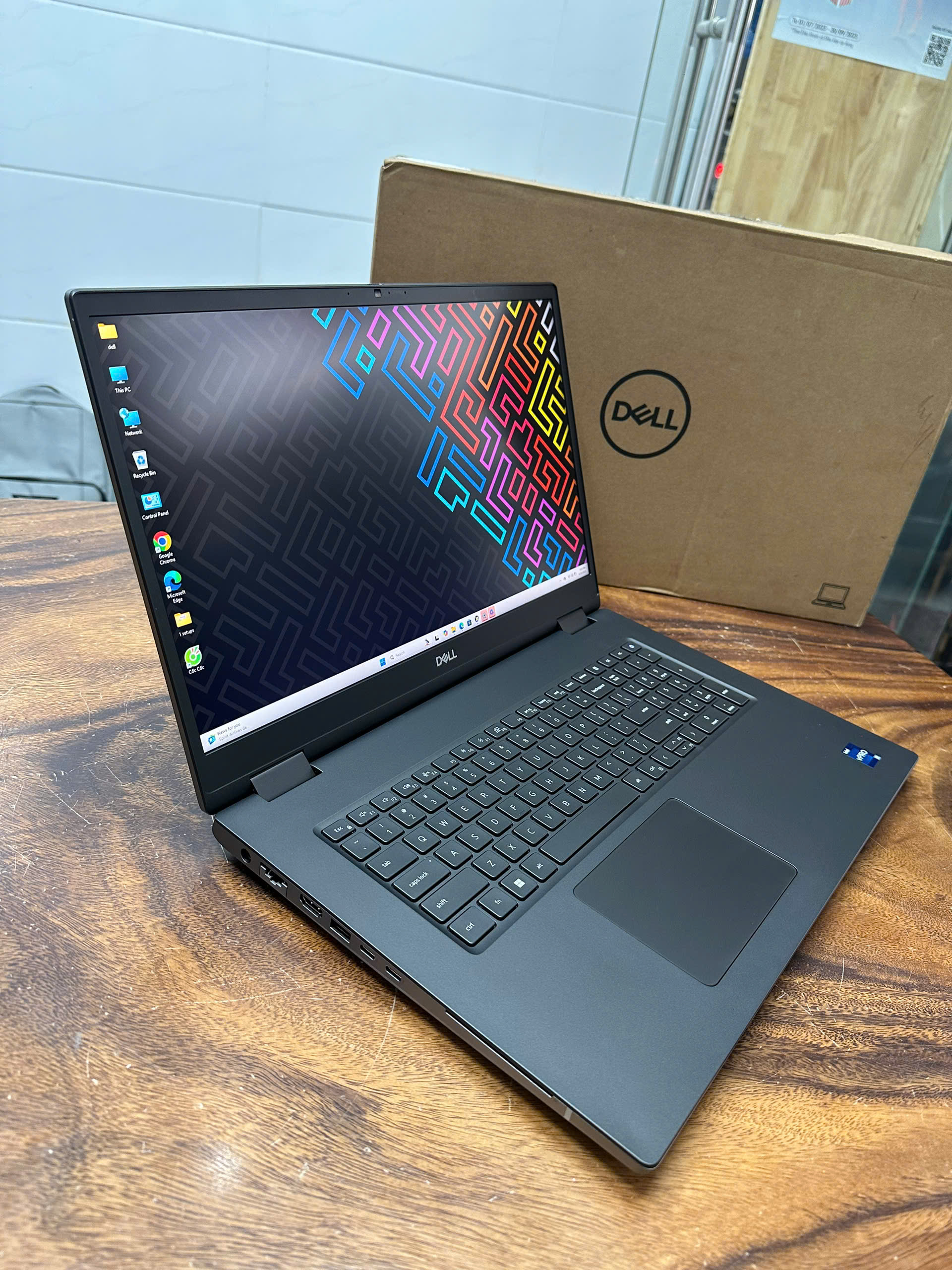 Dell Precision 7780 Core I7 (16)