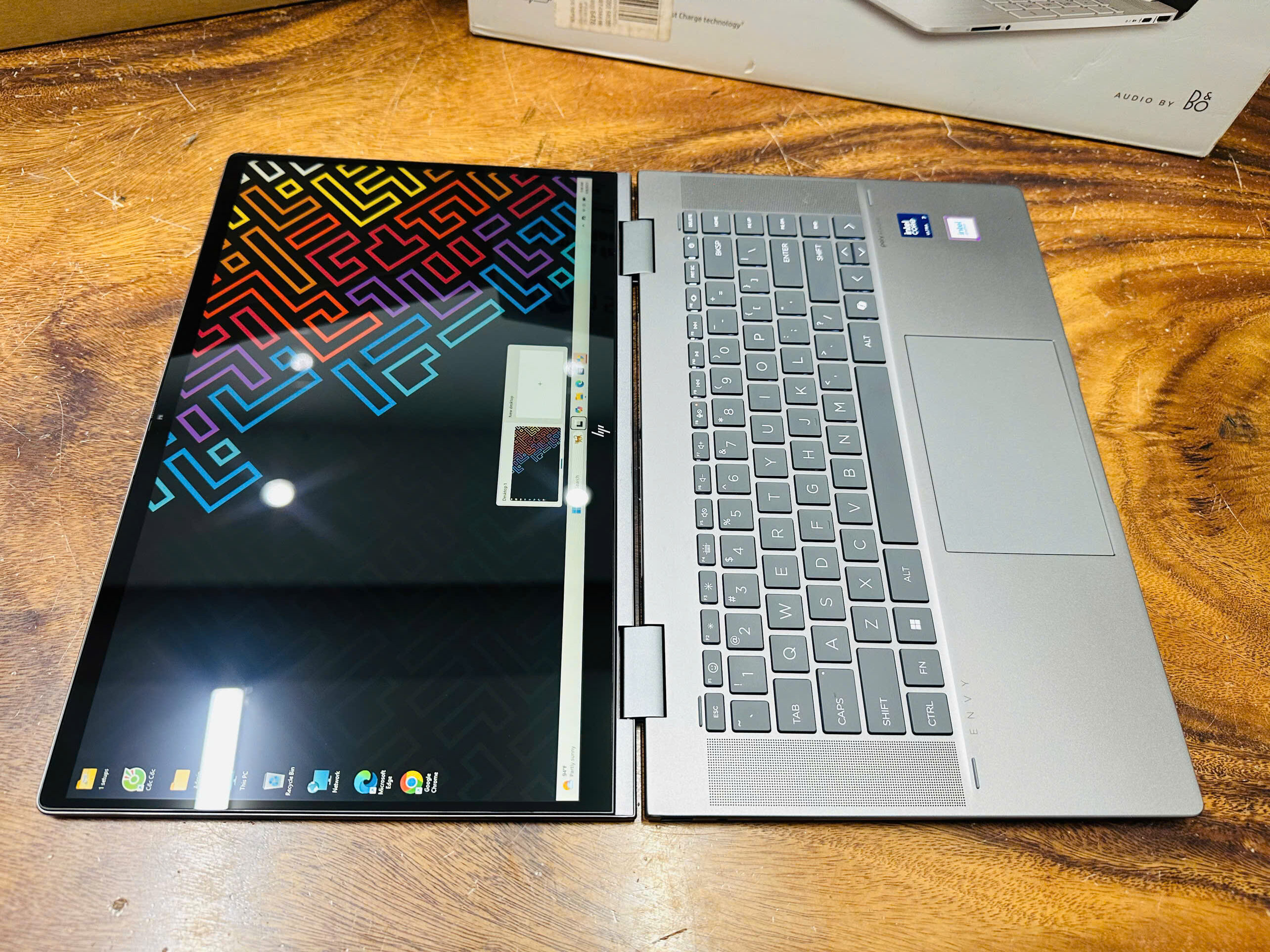 Hp Envy 15 Fe1071cl (9)