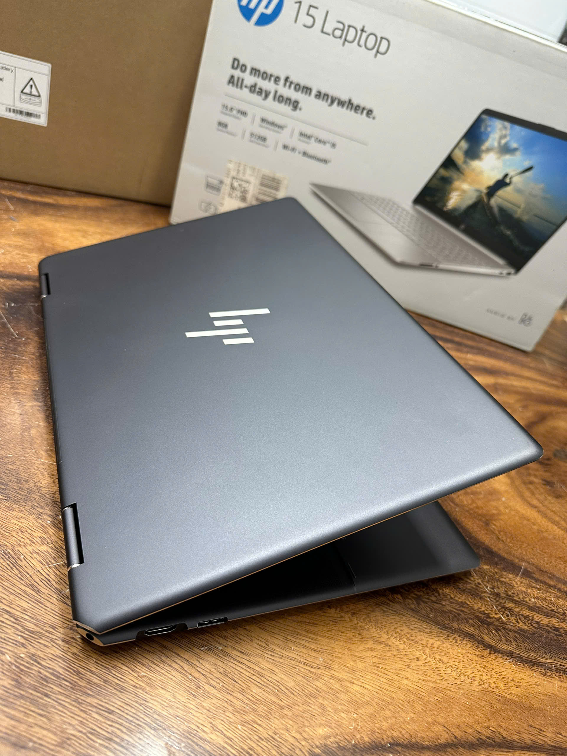 Hp Spectre X360 16 F1023dx (10)