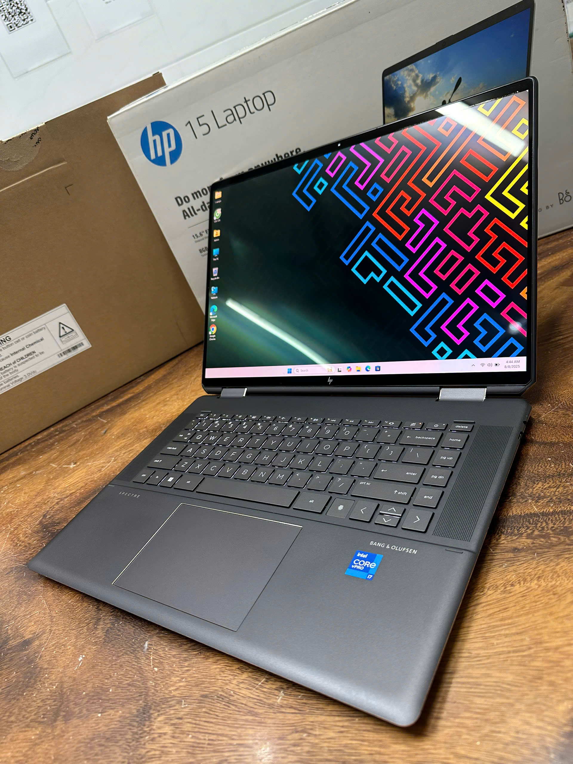 Hp Spectre X360 16 F1023dx (6)