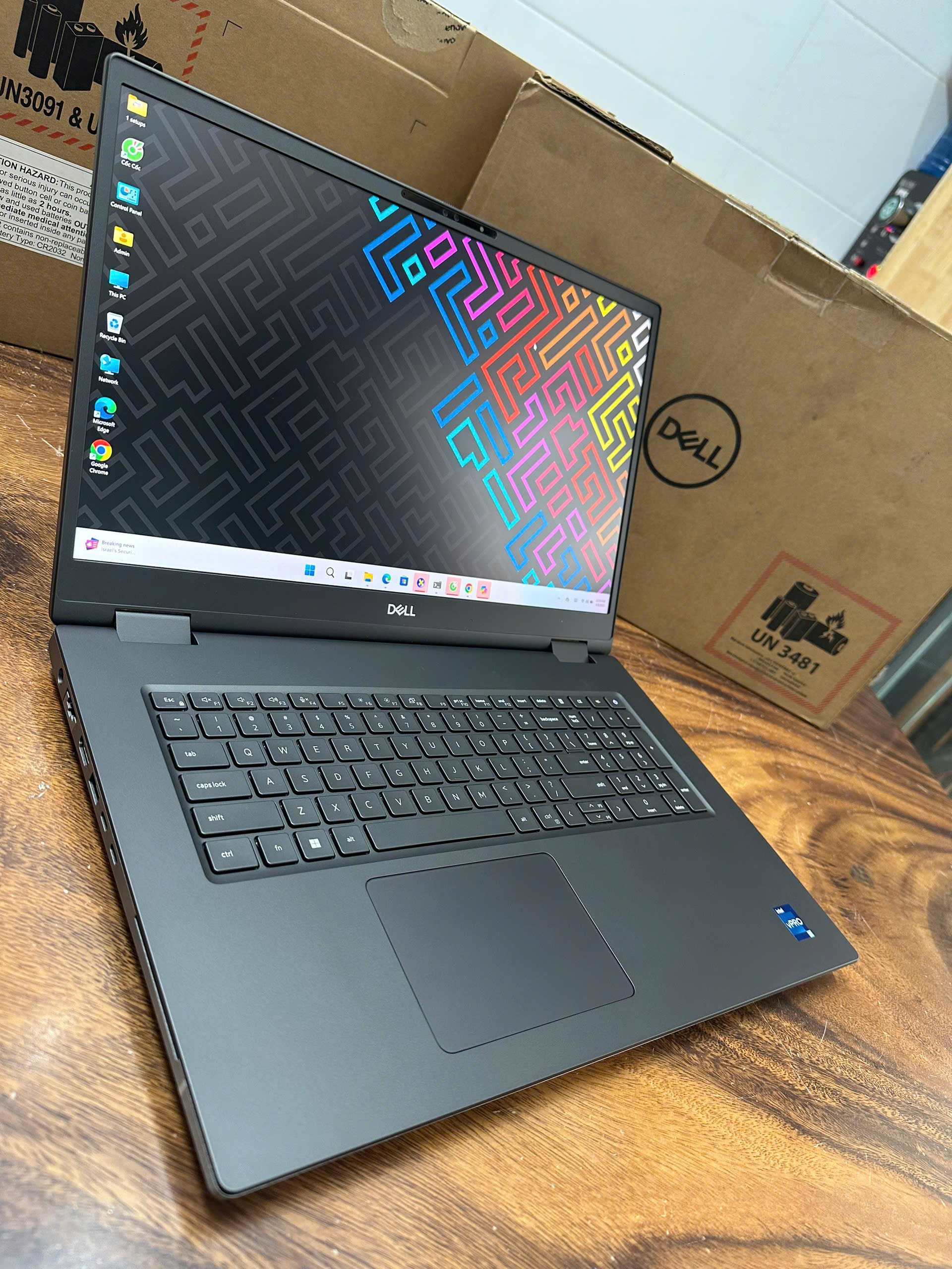 Dell Precision 7780 Core I7 (2)