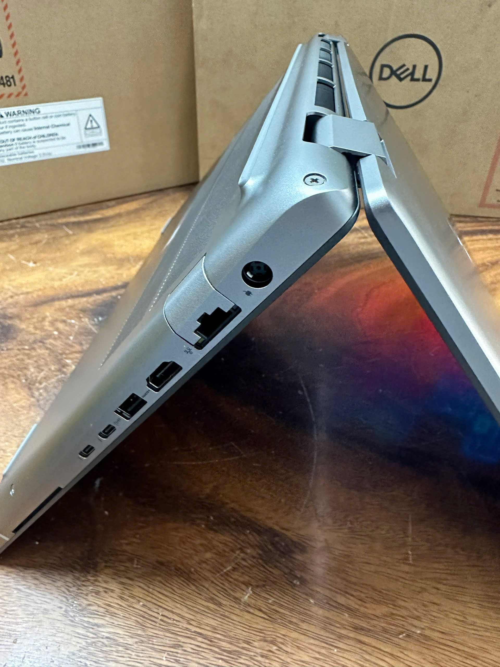 Dell Precision 7780 Core I7 (9)