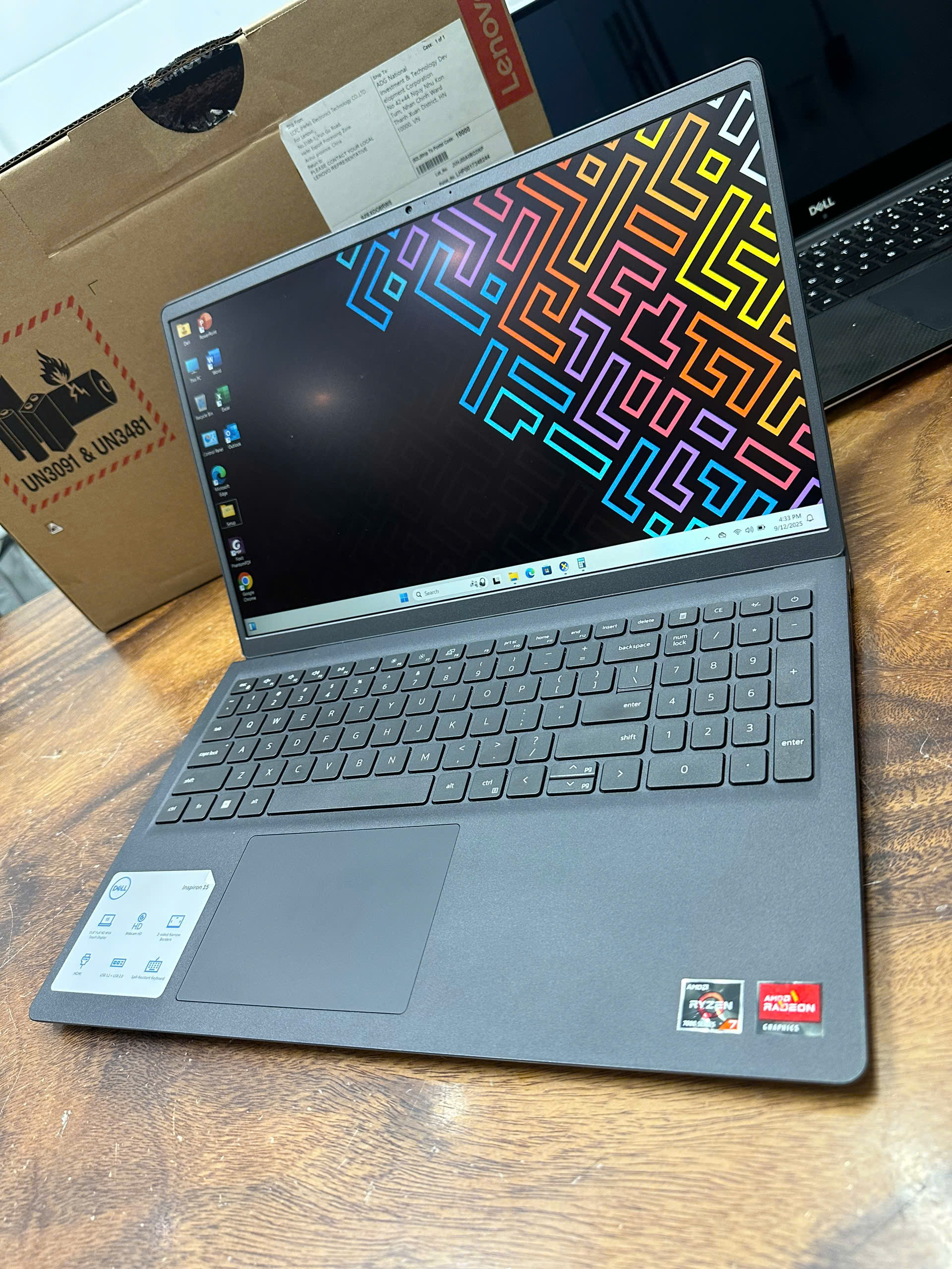 Dell Inspiron 15 3535 (3)