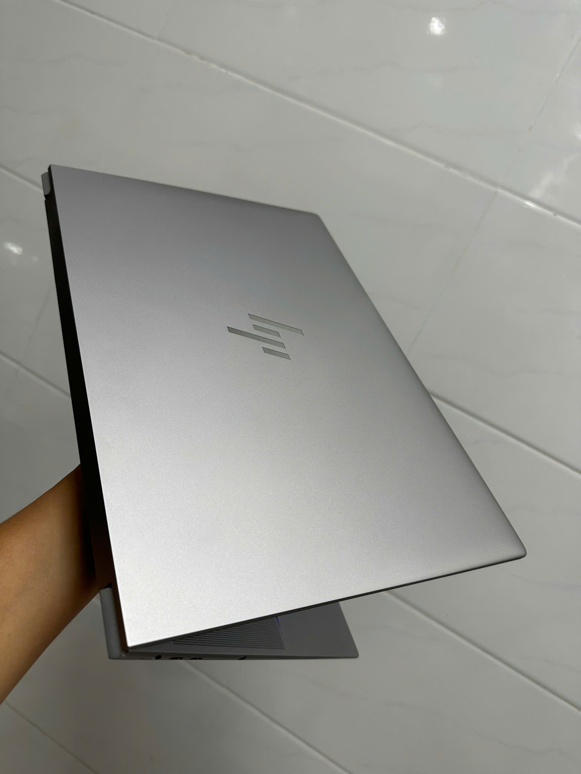Hp Zbook Studio 16 G10 Fhd (3)