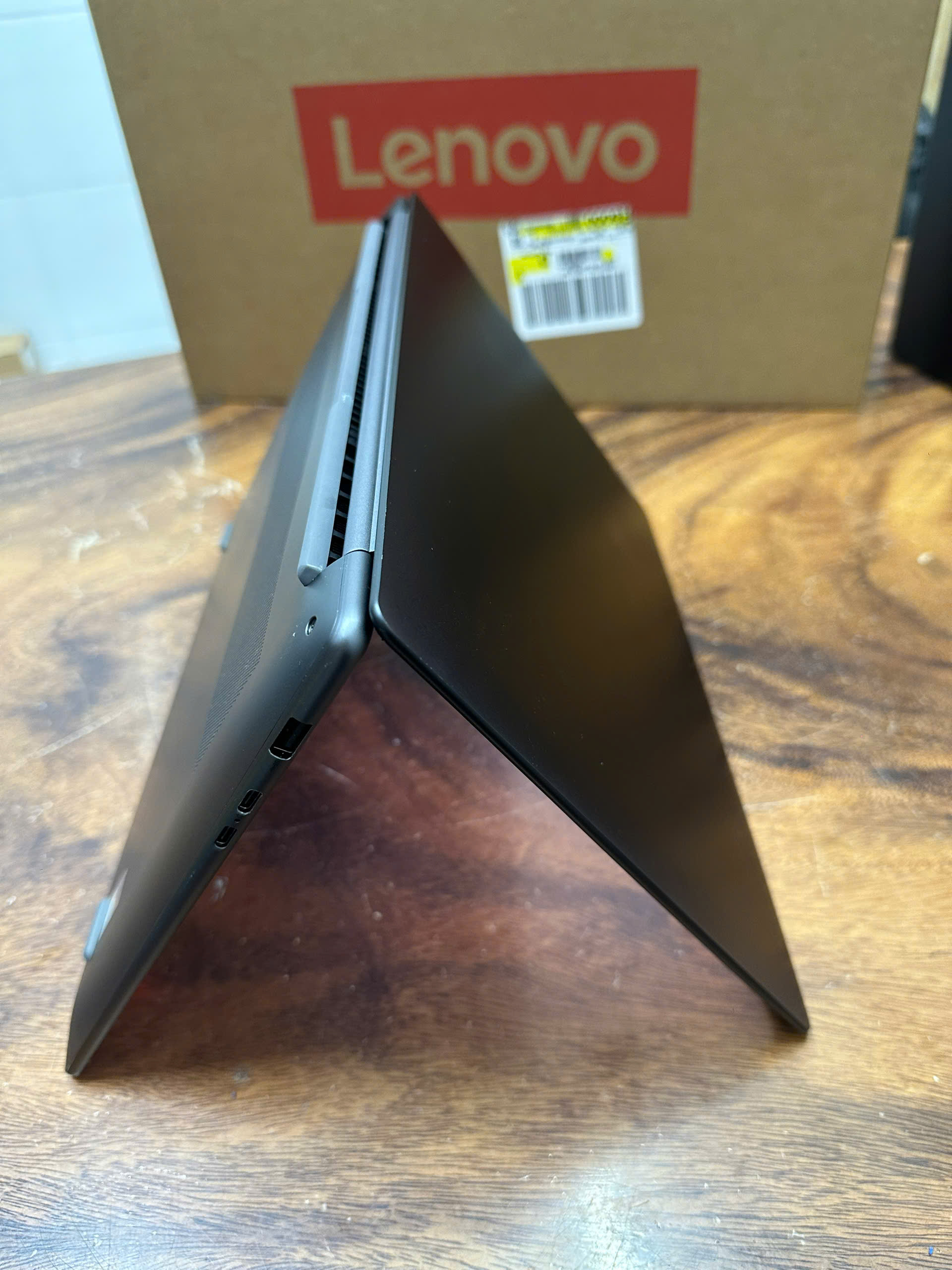 Lenovo Slim 7 Pro X Ryzen 7 (6)