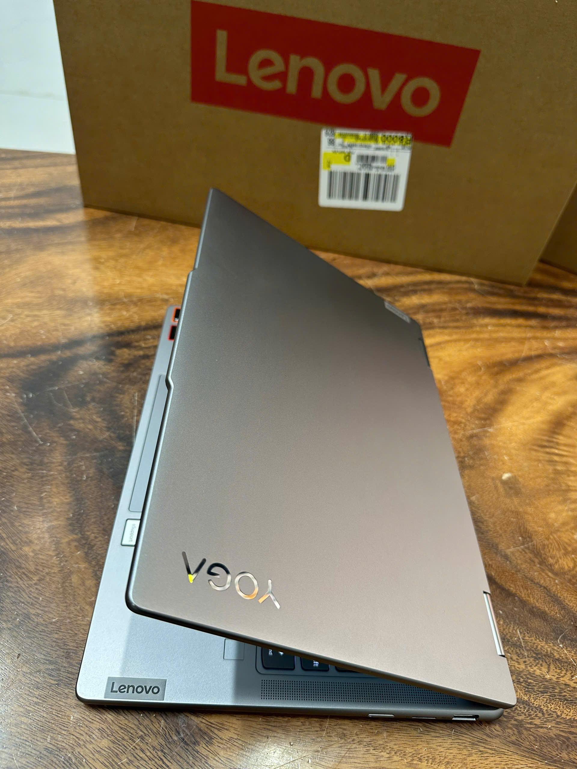 Lenovo Yoga 7 2in1 14ahp9 (7)