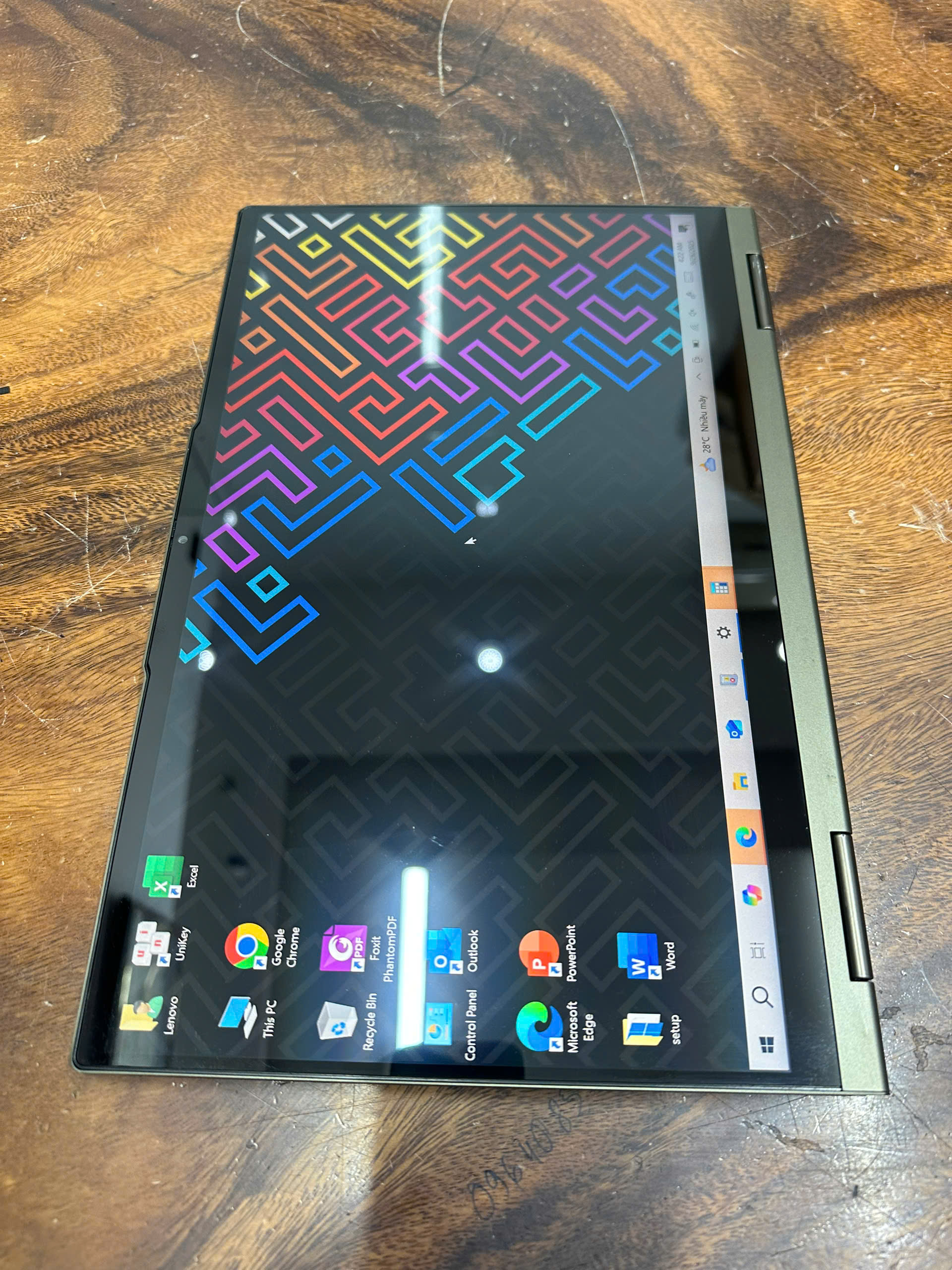 Lenovo Yoga 7 14itl5 (6)