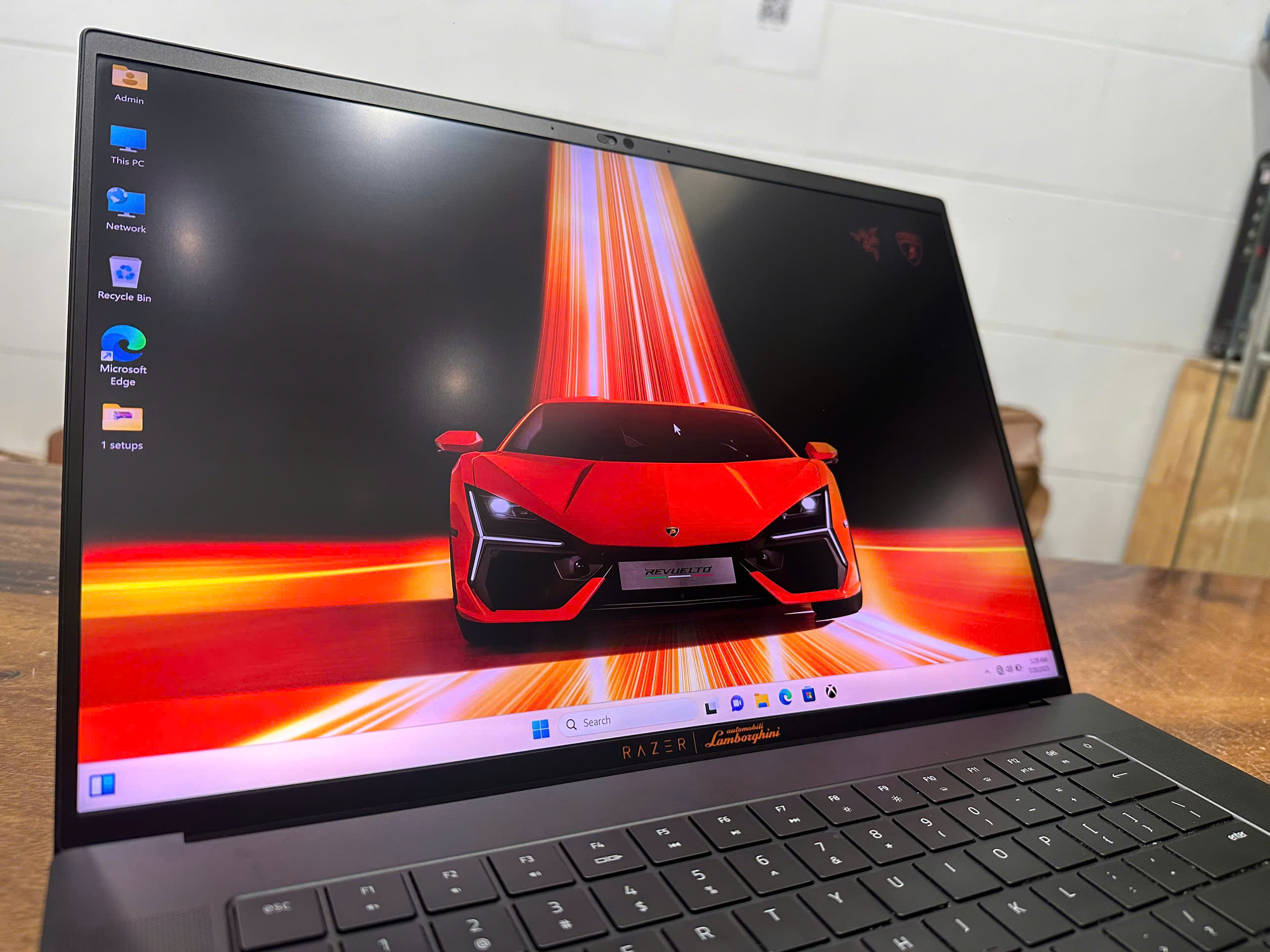 Razer Blade 16 Lamborghini Edition (10)