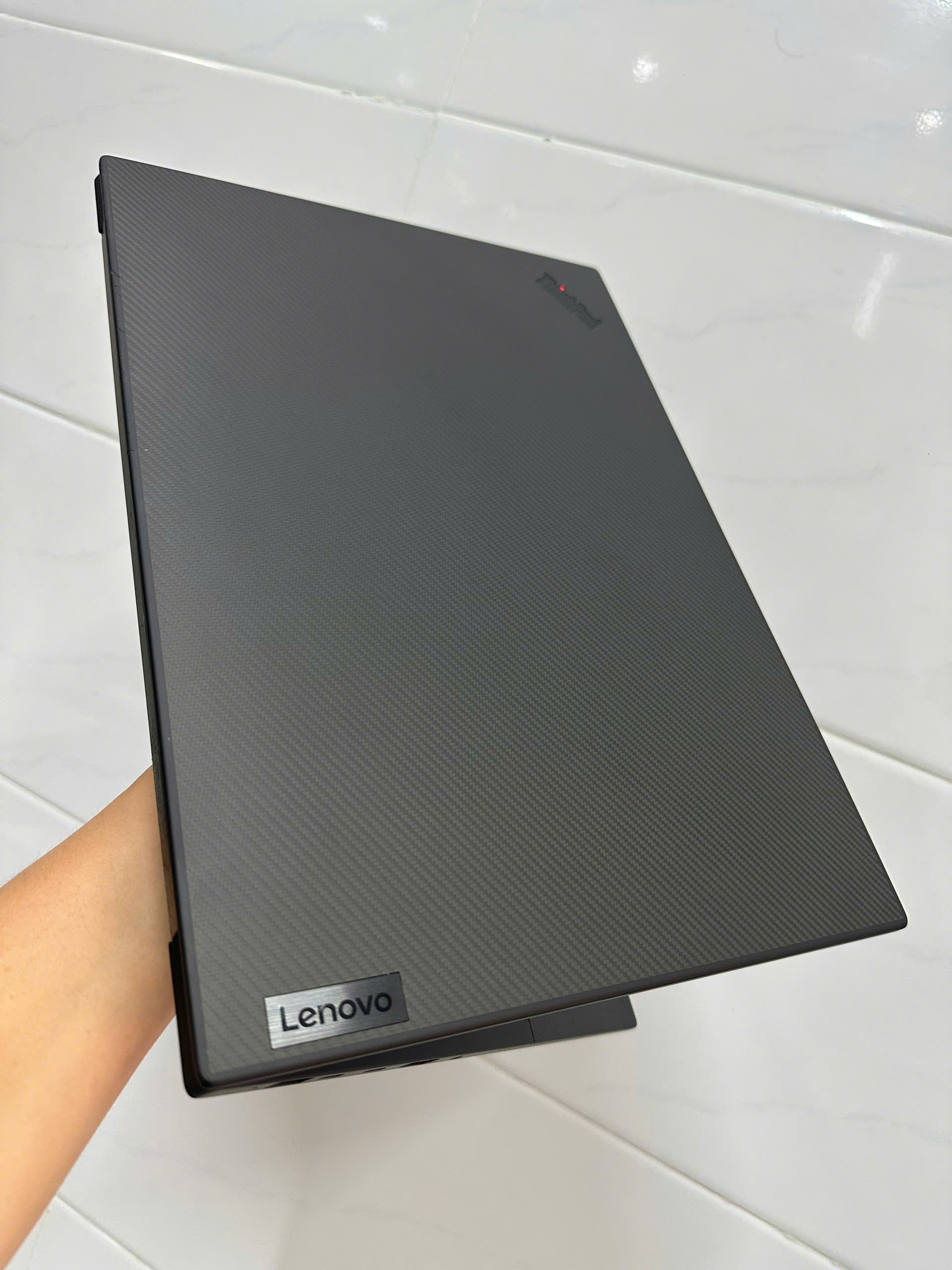 Thinkpad P1 Gen 4 Xeon 2k (7)