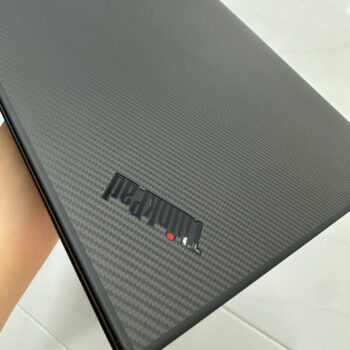 Thinkpad P1 Gen 4, Xeon, 16G, 512G, Nvida A2000, 16in 2K