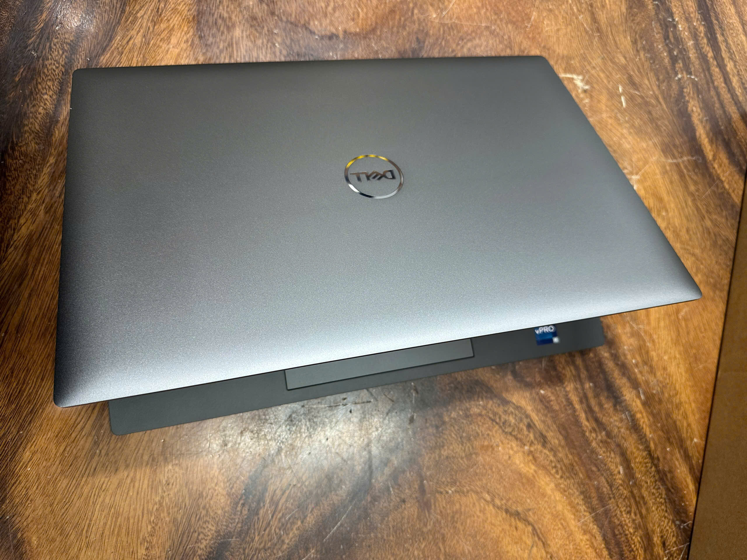 Dell Precision 5680 Core I9 (9)