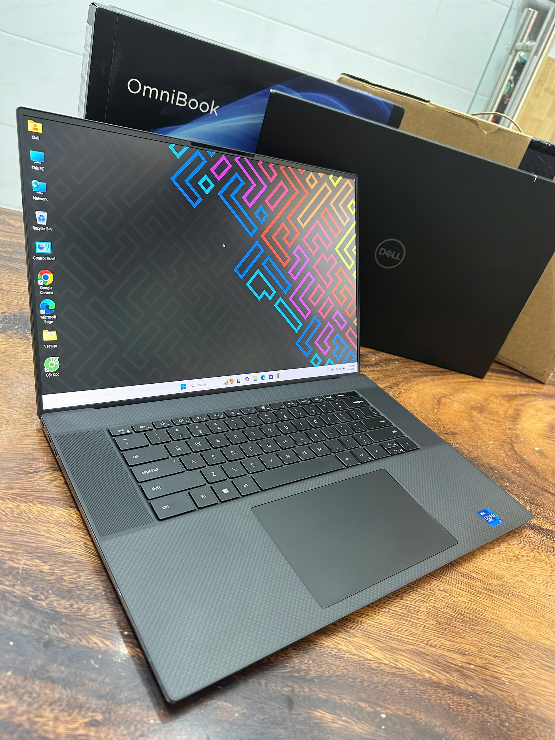 Dell Precision 5760 I7 Box (6)