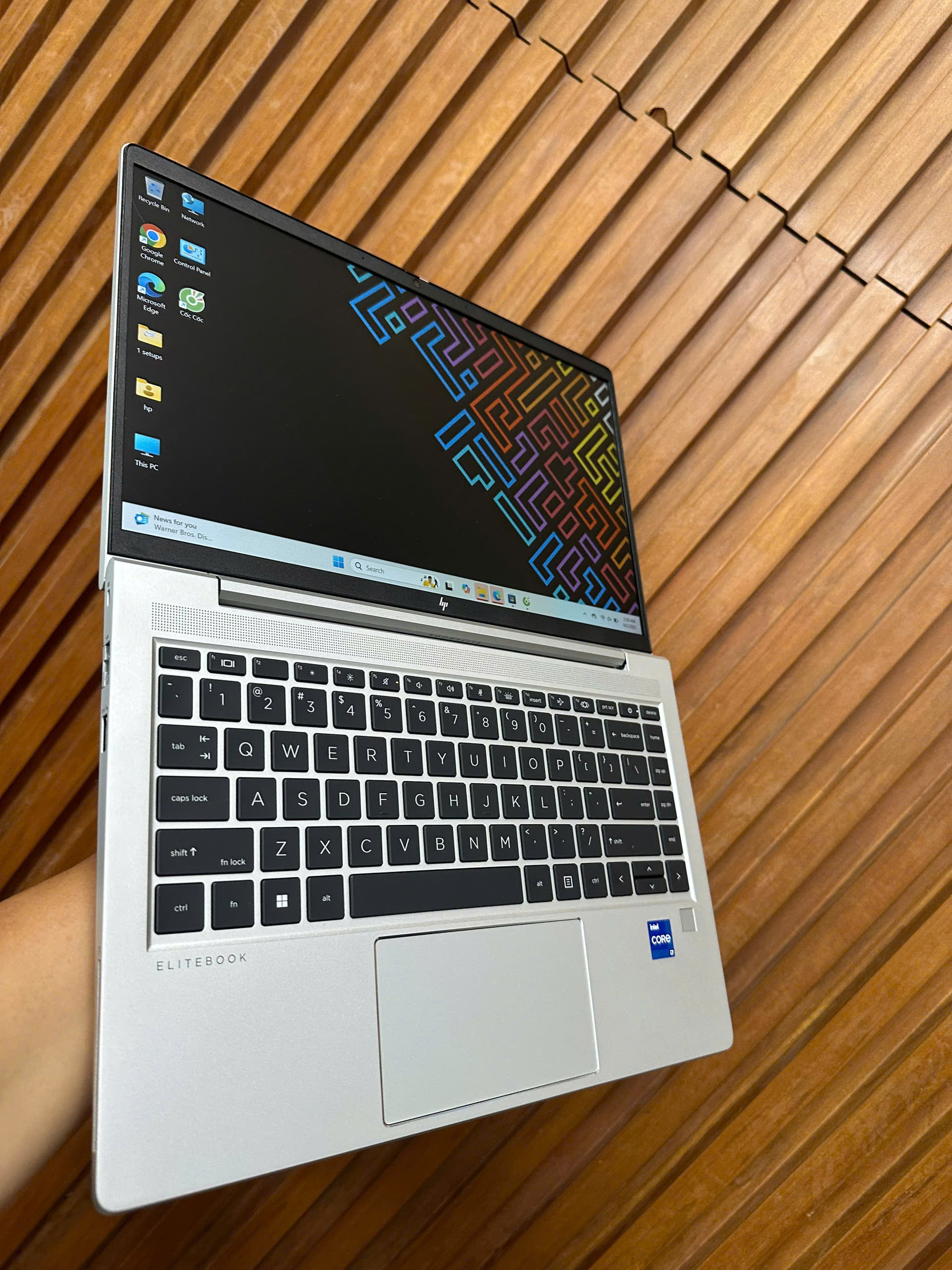 Hp Elitebook 640 G10 Core I7 (4)