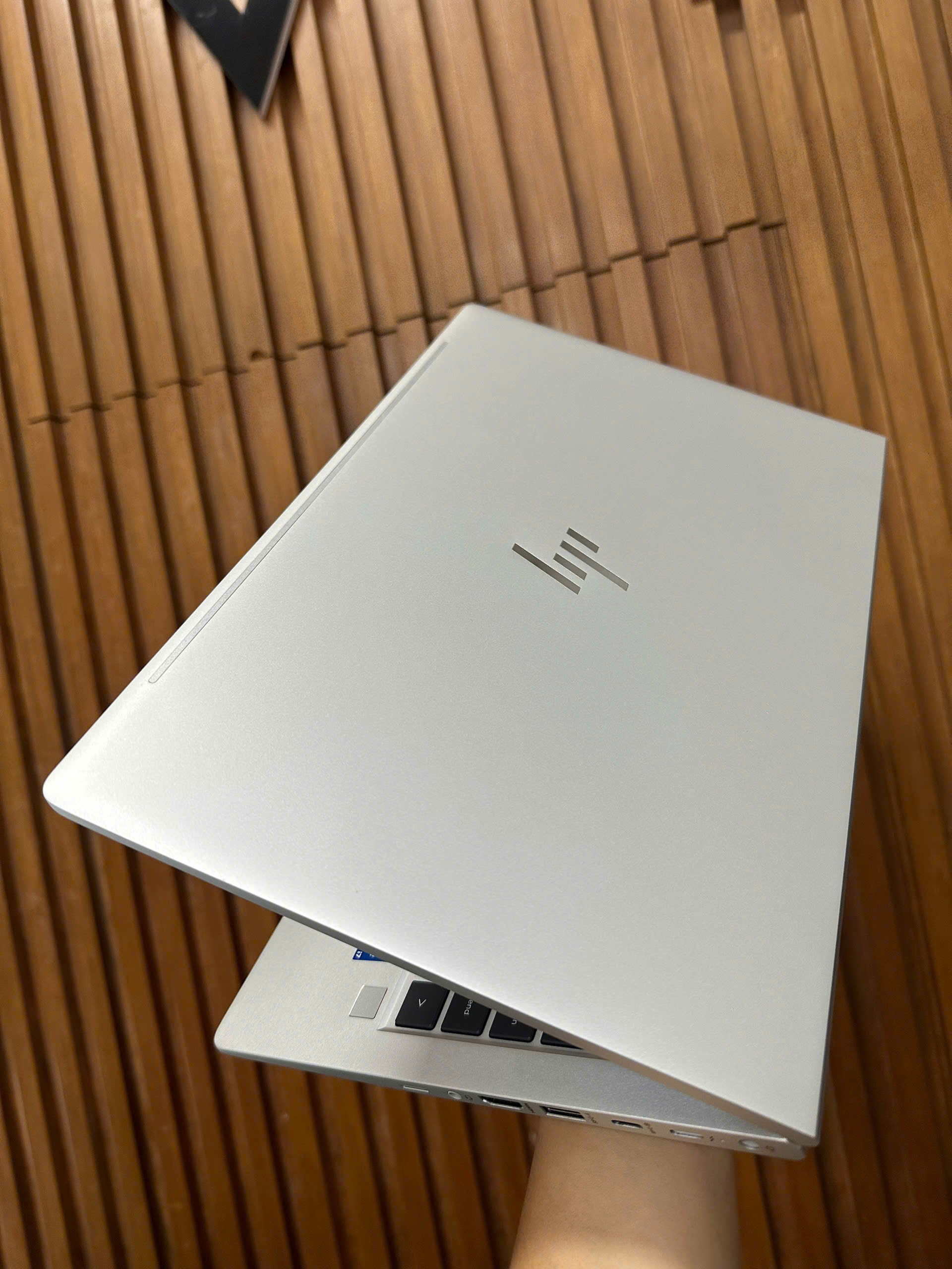 Hp Elitebook 640 G10 Core I7 (6)