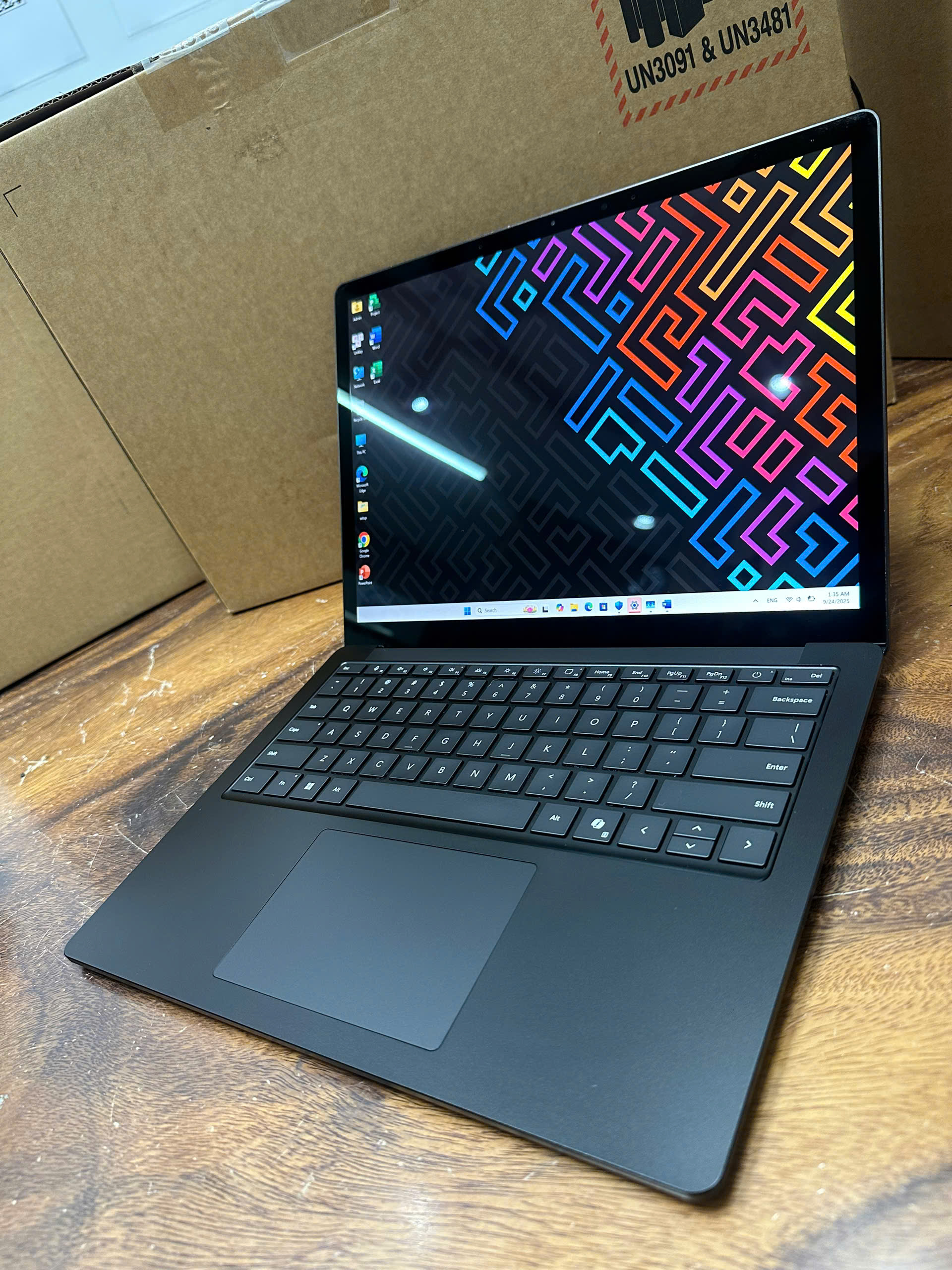 Surface Laptop 6 13,5in Black (3)