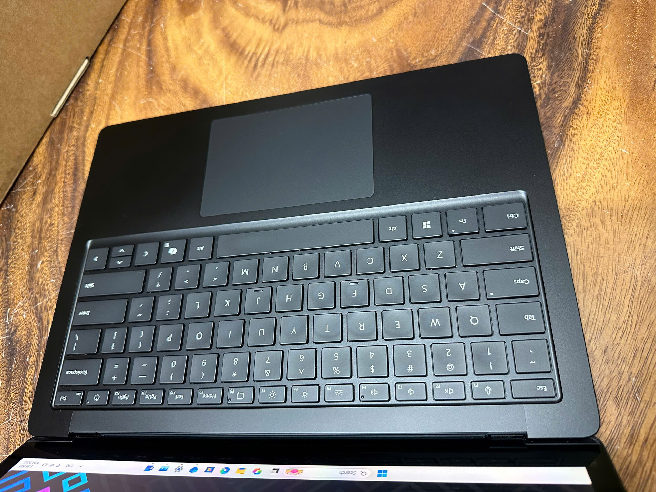 Surface Laptop 6 13,5in Black (8)