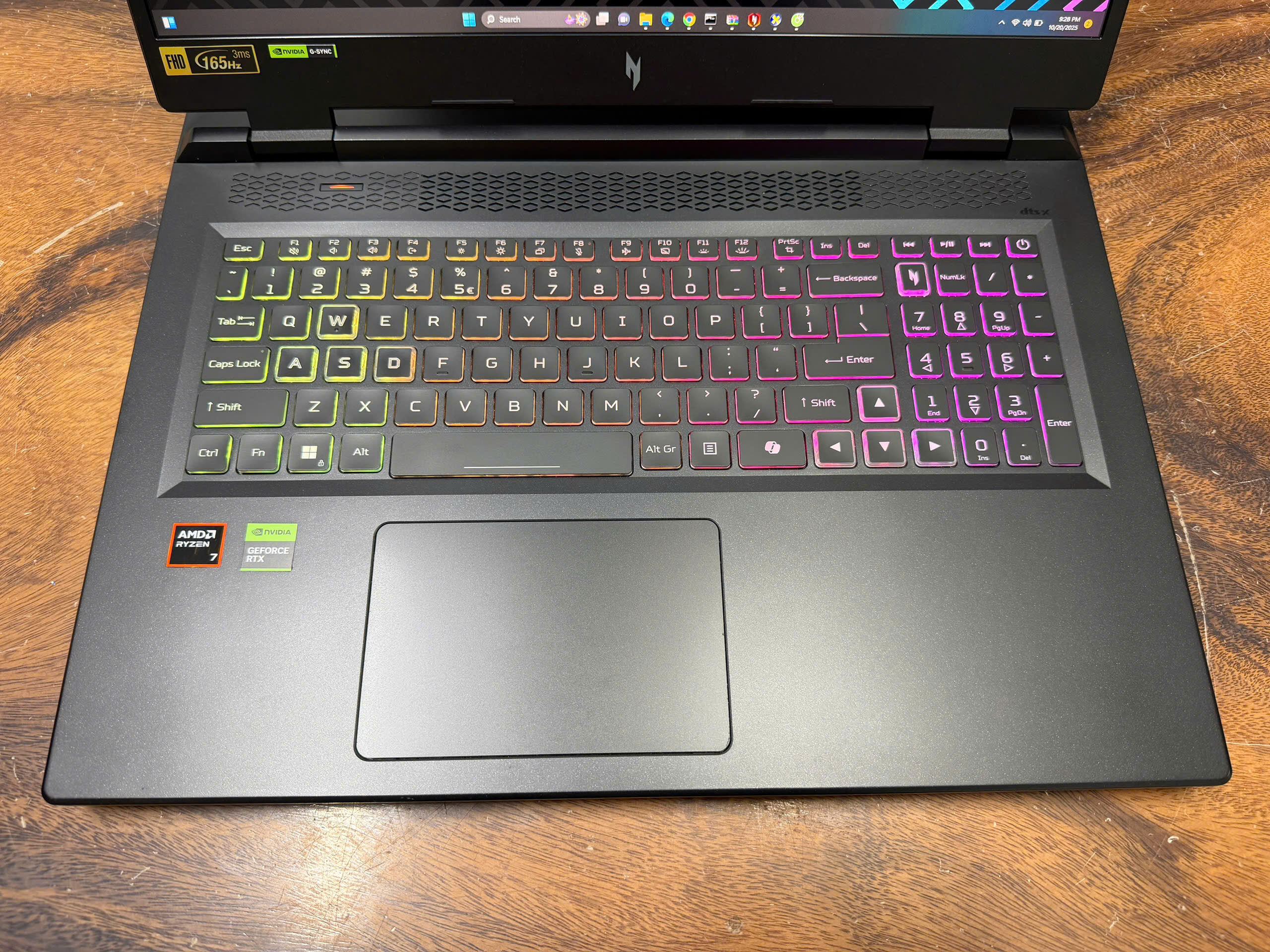 Acer Nitro 17 An17 42 R9th (5)