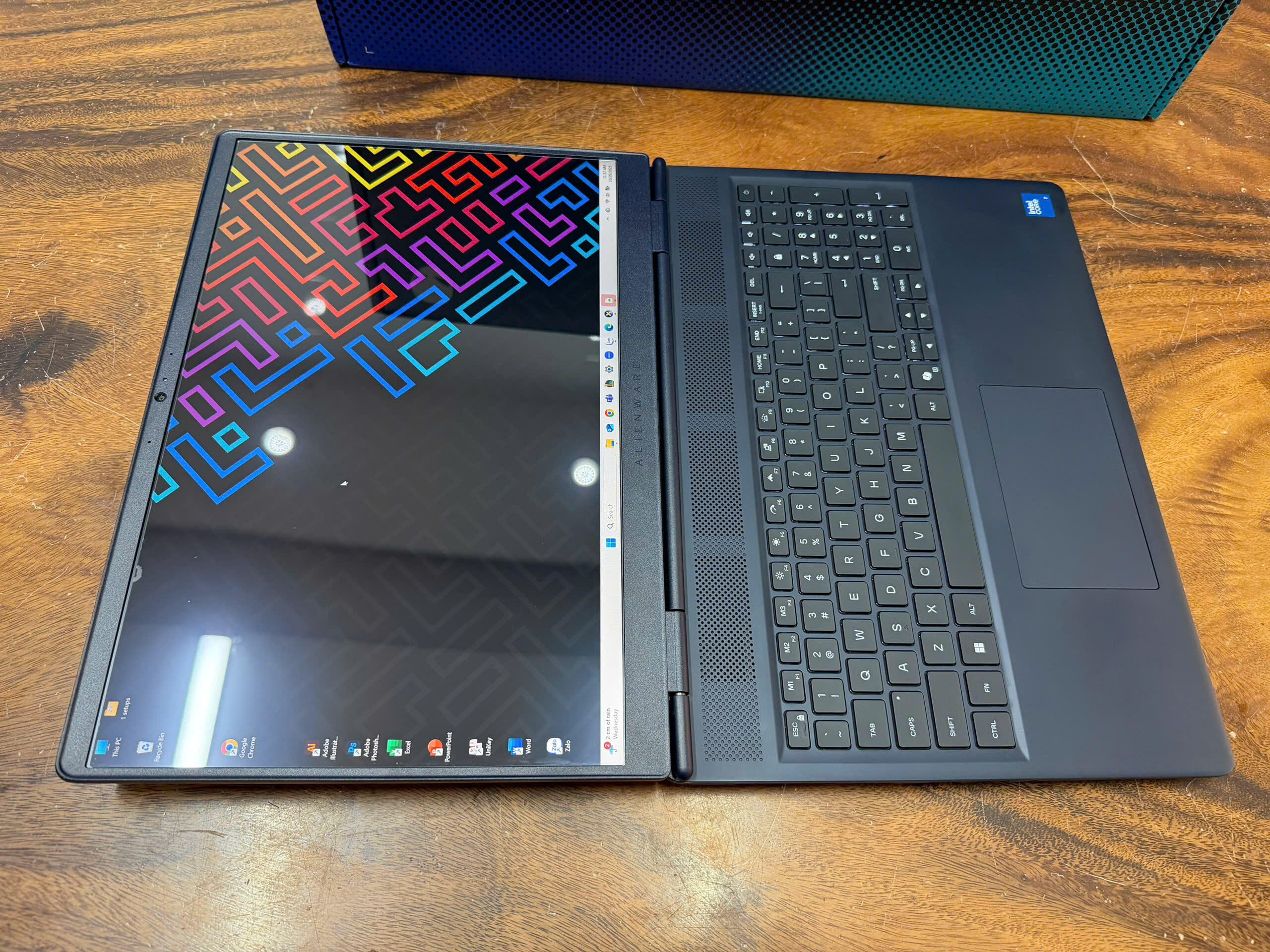 Alienware 16 Aurora Ac16250 (2)