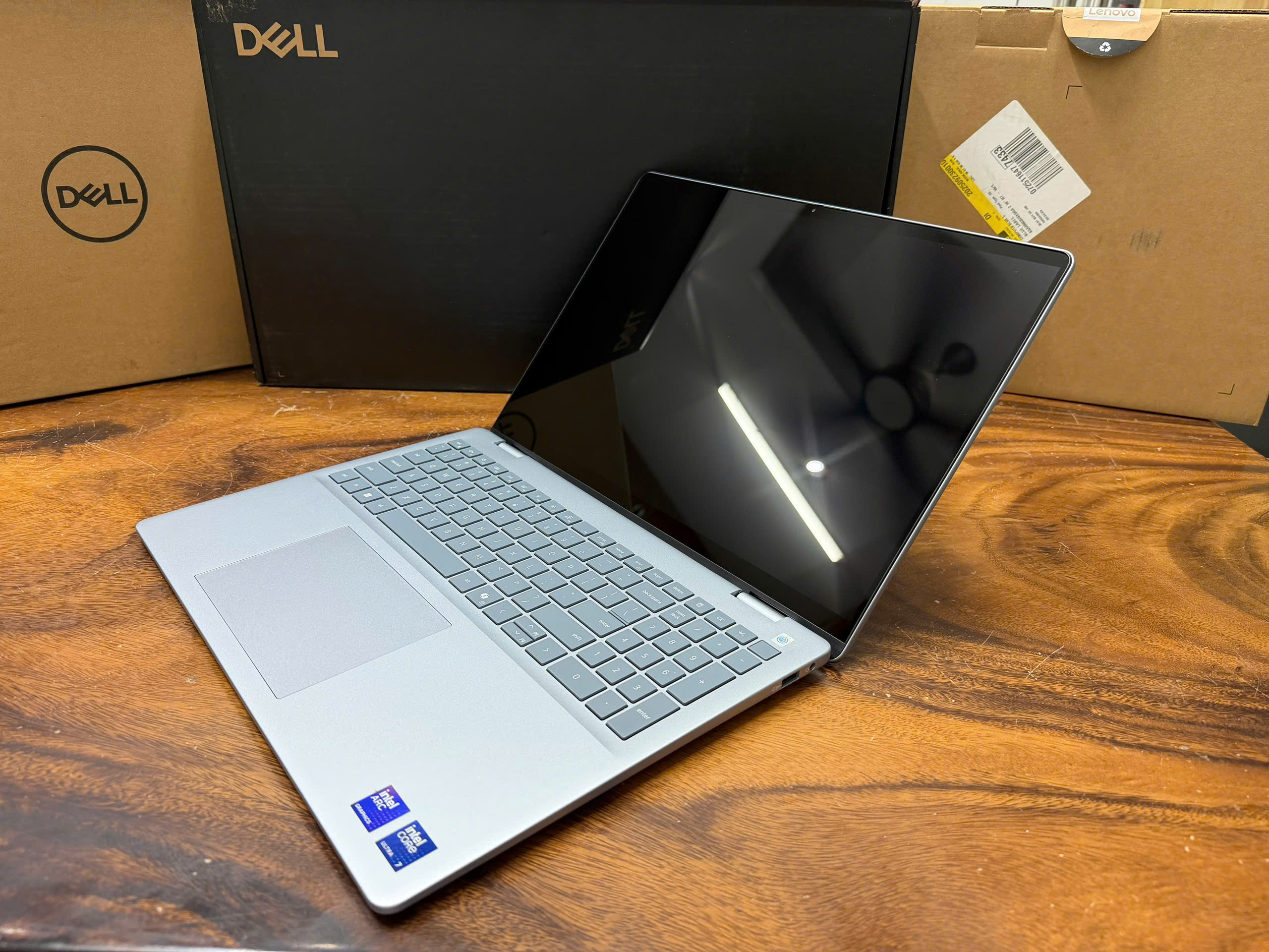 Dell 16 Plus 2 In 1 Db06250 (7)