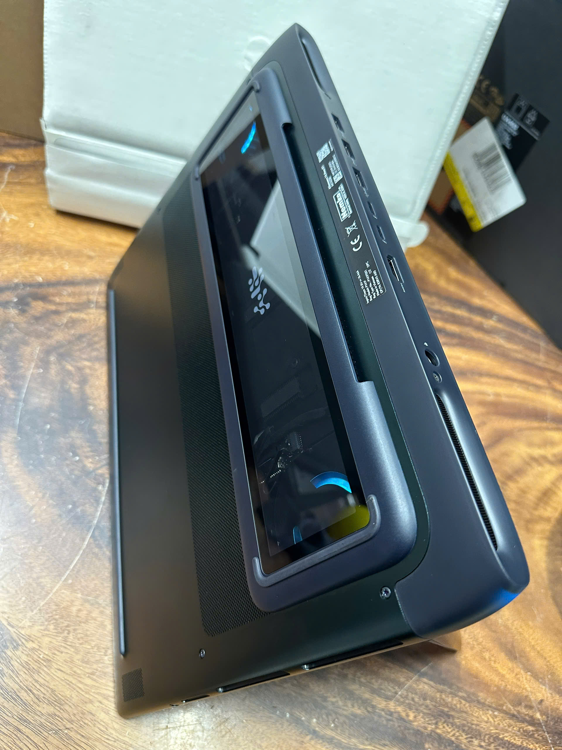 Dell Alienware 16 Area 51 (10)
