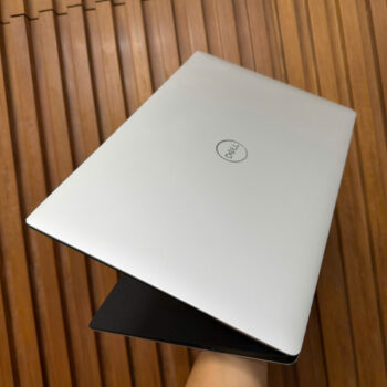 Dell precision 5530, Xeon E2176M, 16G, 512G, vga P1000, Full HD 1080