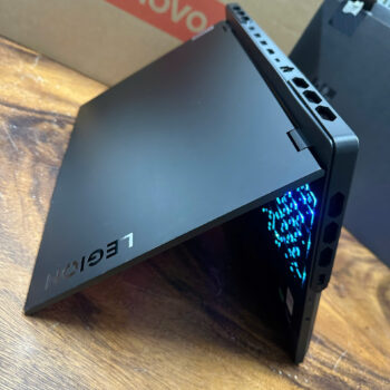 Lenovo Legion pro 7 16IRX8H, i9 – 13900HX, 32G, 1TB, RTX4090, 16in 240Hz