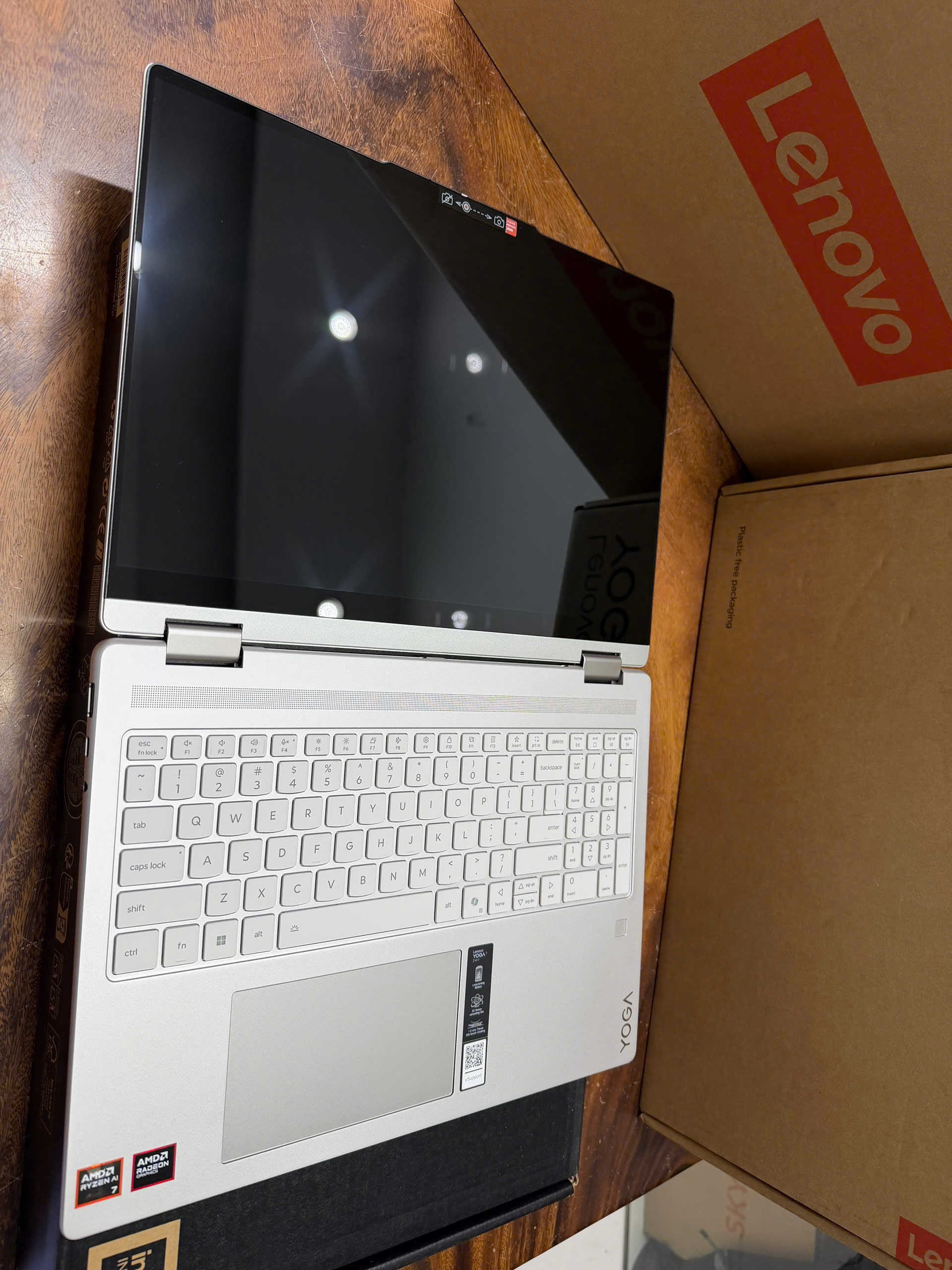 Lenovo Yoga 7 2in1 16akp10 (8)