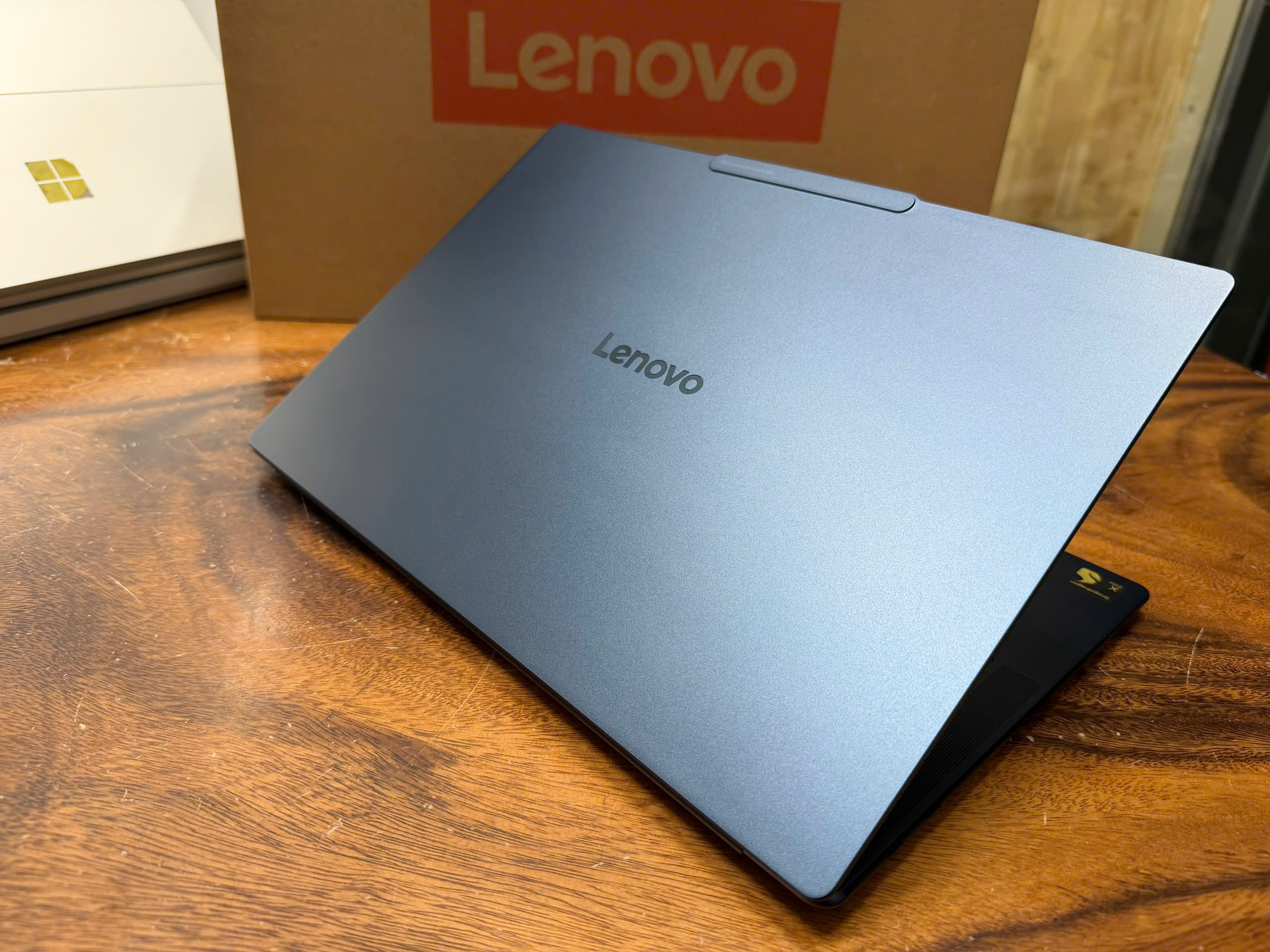 Lenovo Yoga Slim 7 14q8x9 (9)
