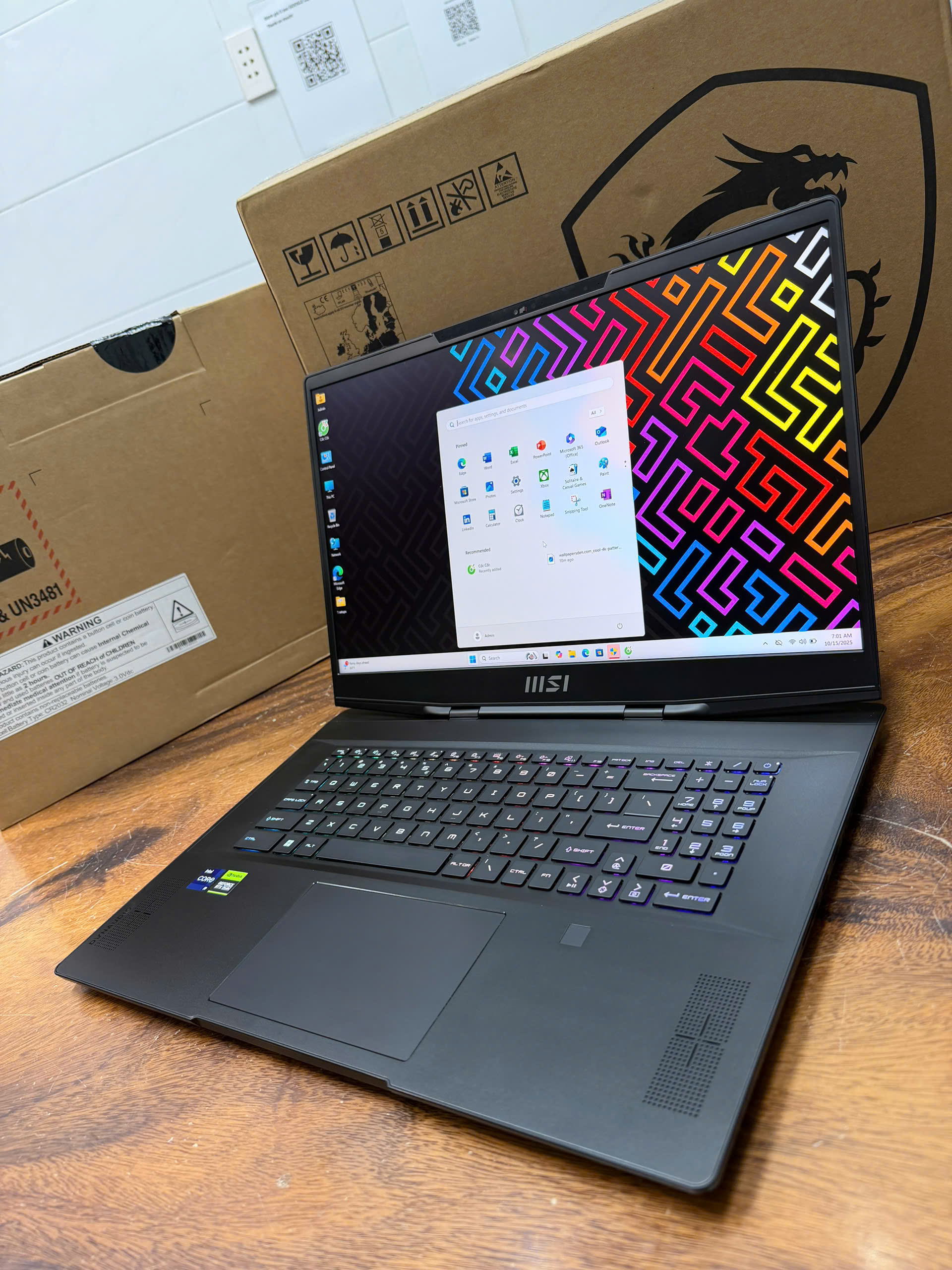 Msi Stealth 17 Studio A13vg (9)