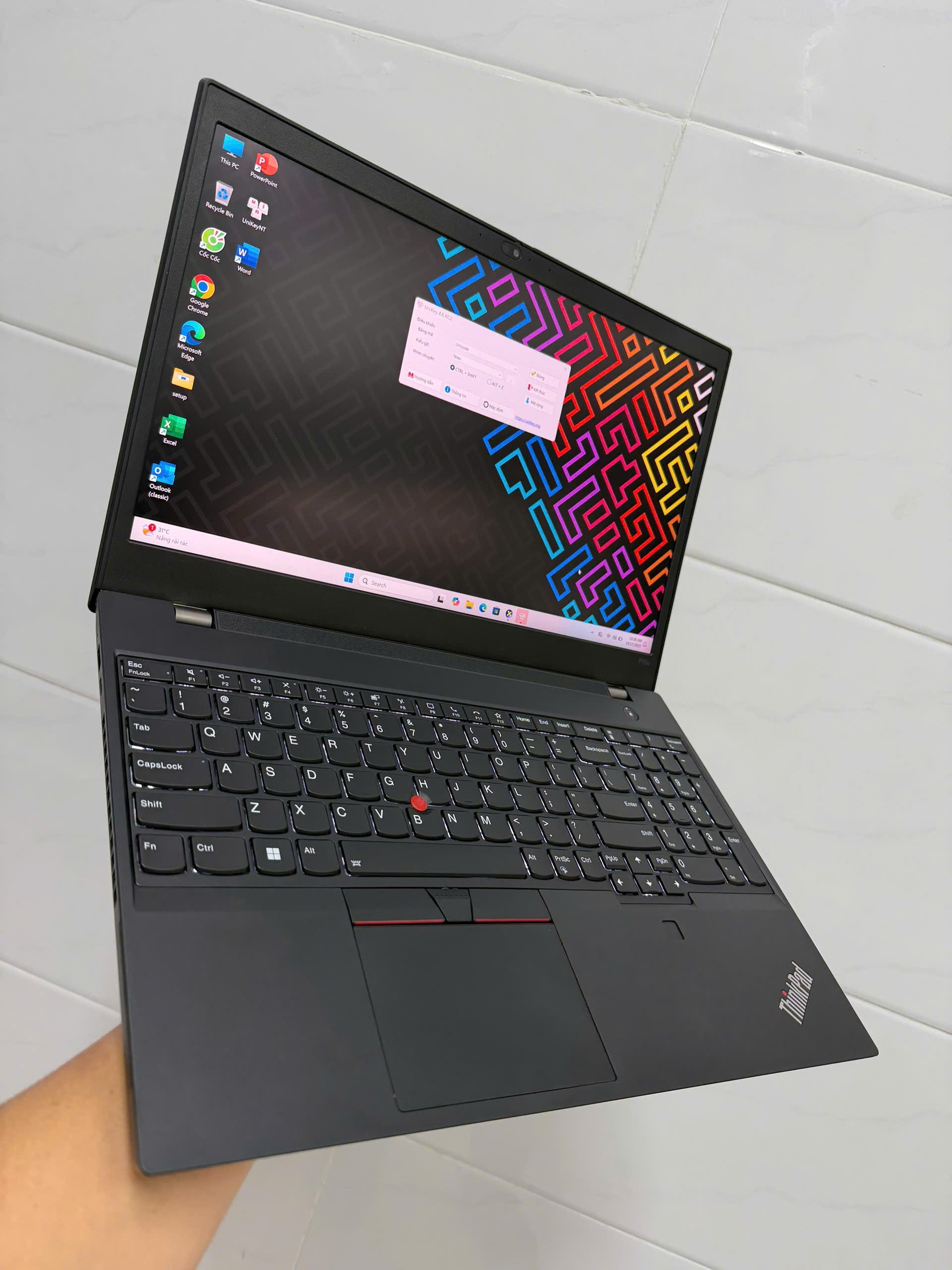 Thinkpad P15v Gen 3 4k (1)