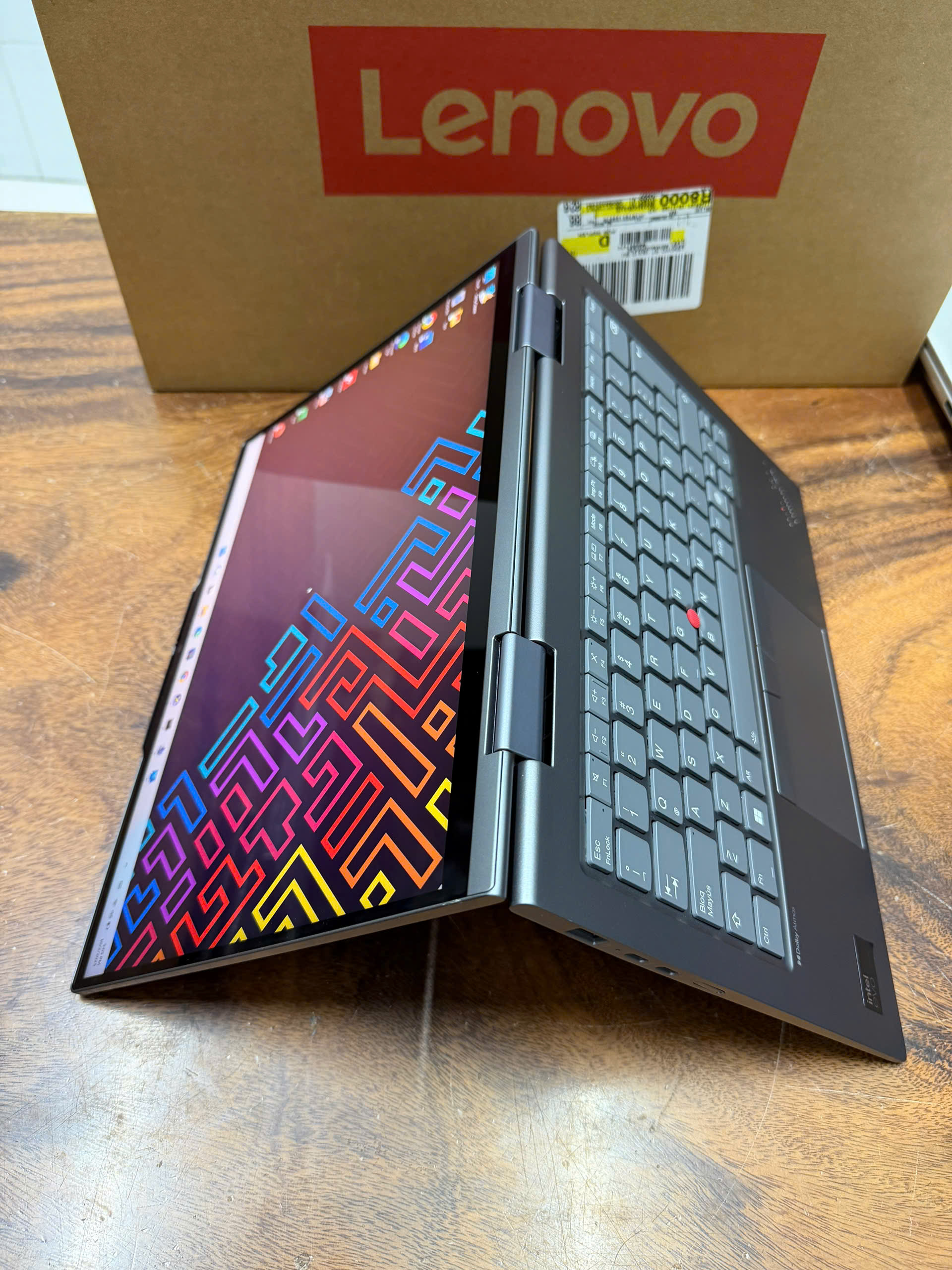 Thinkpad X1 Yoga Gen 9 Ultra 7 (8)