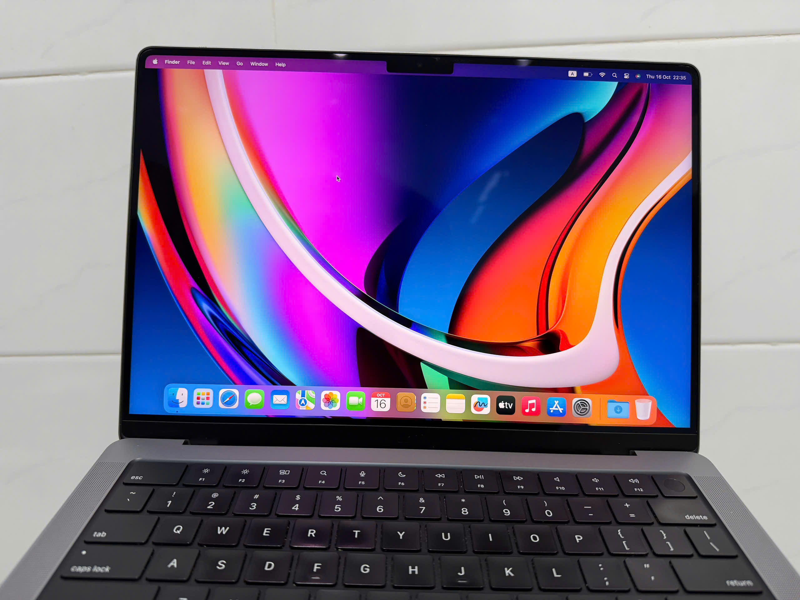 Macbook Pro 14 90 (2)