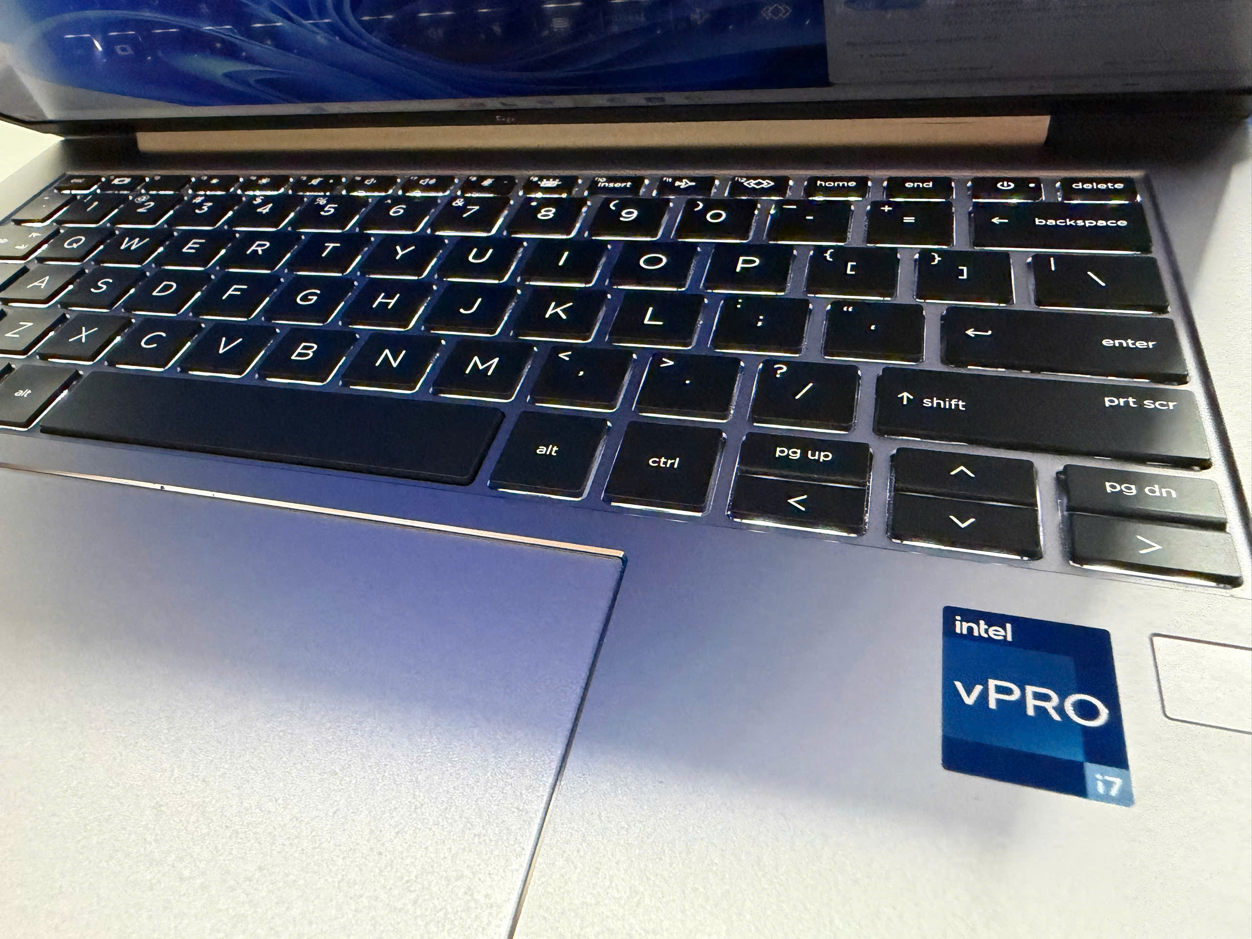 Hp Zbook Firefly 14 G10 Core I7 (5)